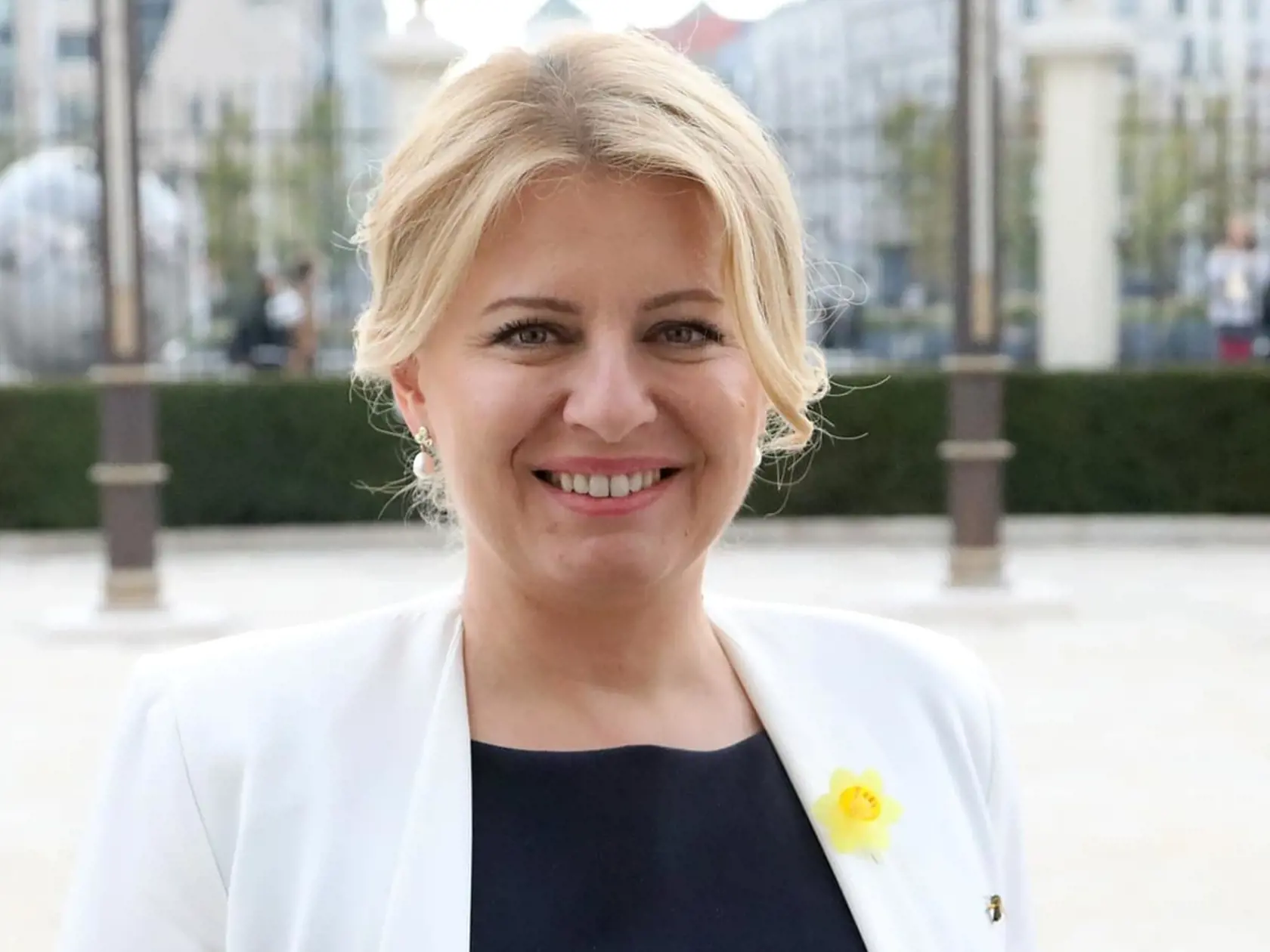 Prezidentka SR Zuzana Čaputová napriek podpore akademického senátu Kurilovskú odvolala.