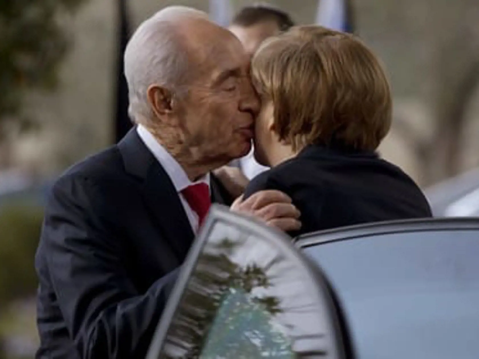 Šimon Peres s nemeckpou kancelárkou Angelu Merkelovou