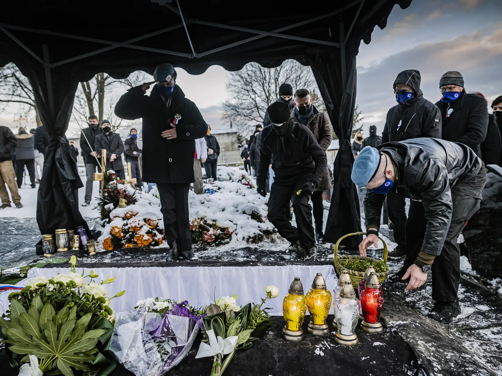Na cintoríne v obci Štrba sa uskutočnila posledná rozlúčka so zosnulým bývalým Prezidentom PZ SR Milanom Lučanským.