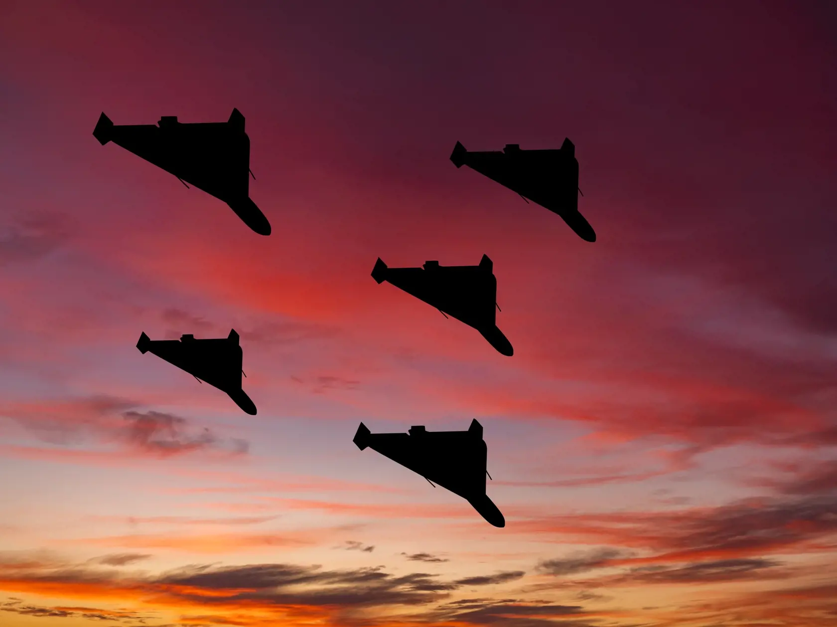 V marci 2021 sa tiež objavila správa o tajomných "dronových útokoch" na americké námorné lode v Perzskom zálive. Podľa médií boli tieto útoky vykonané pomocou autonómnych dronov, ktoré sú veľmi ťažké odhaliť a zničiť.