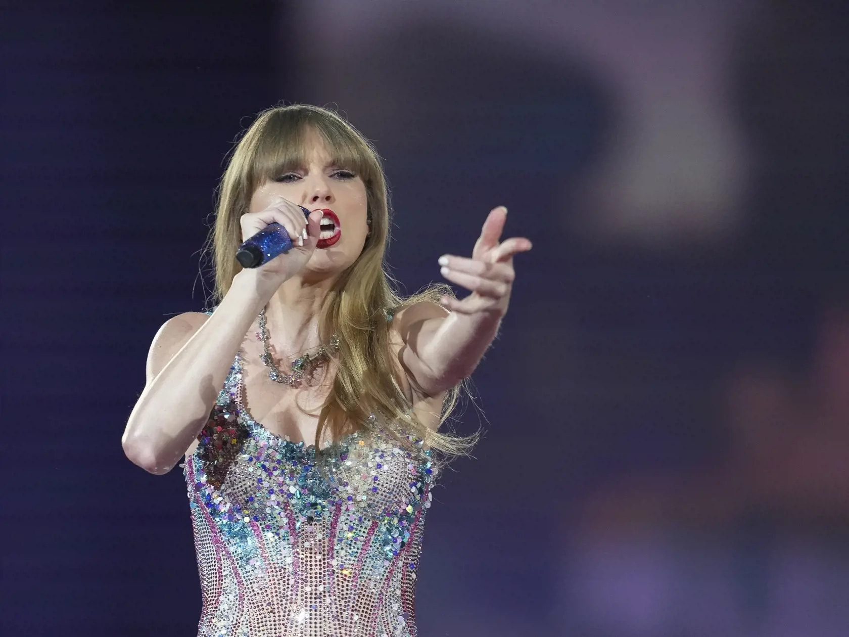 Americká speváčka Taylor Swift vystupuje počas koncertu v rámci turné The Eras Tour v stredu 7. februára 2024 v Tokiu.