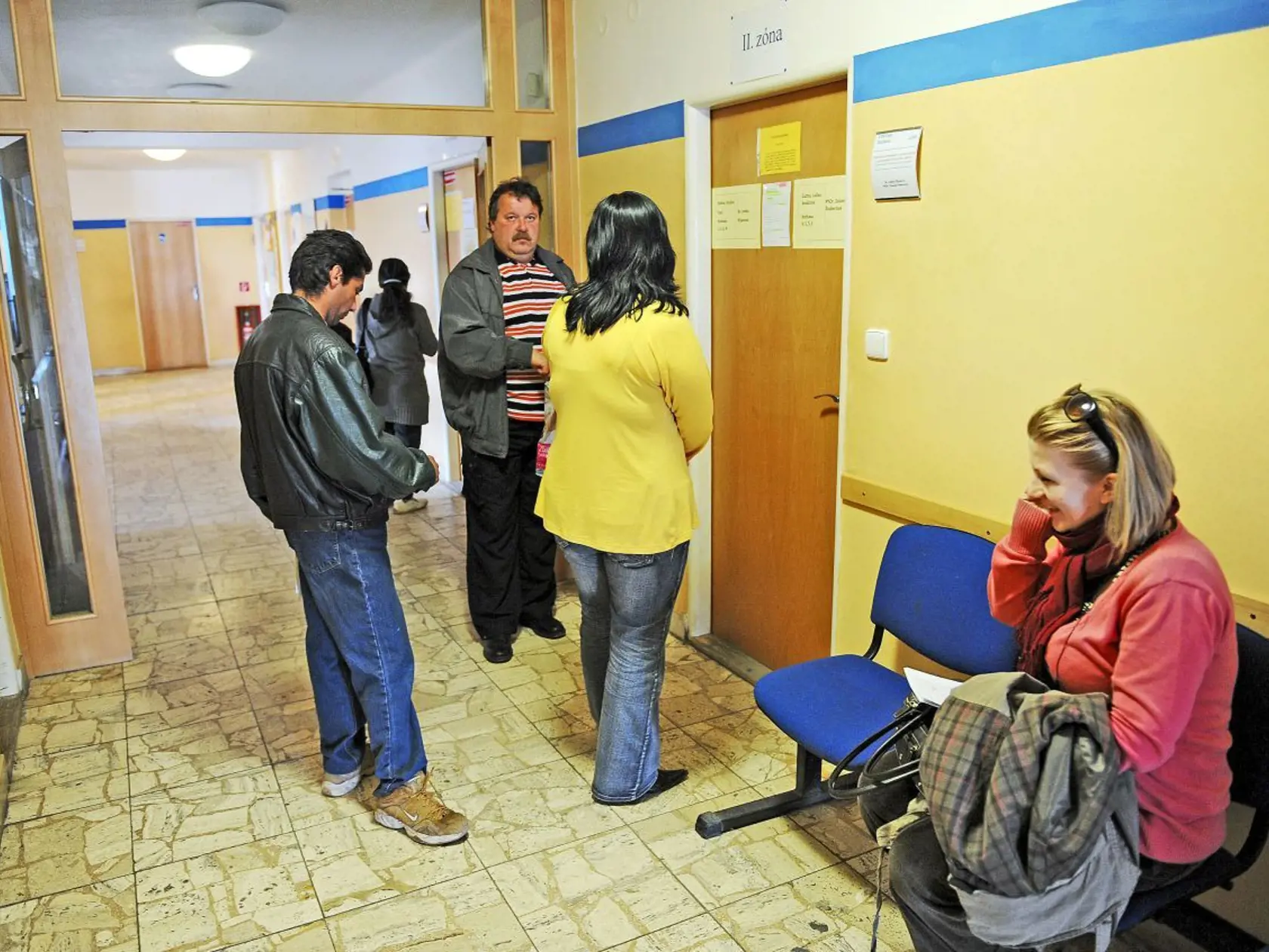 • Počet voľných pracovných miest: 97 509 (96 594 v novembri 2024). Najviac ich bolo v Bratislavskom kraji – 43 679 miest, najmenej voľných miest bolo v Prešovskom kraji 2 651.