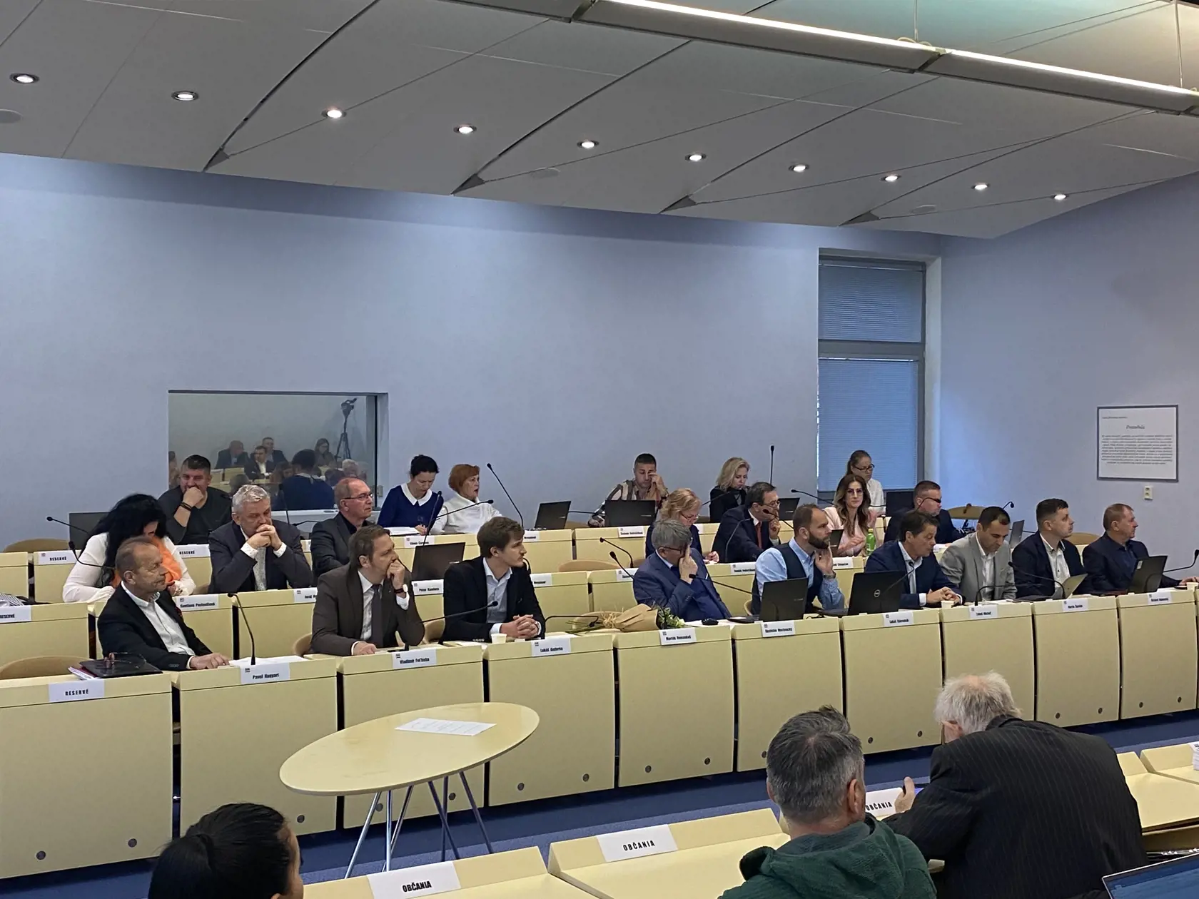 Rokovanie prešovských poslancov 25. 10. 2023, súčasťou programu bol aj poslanecký návrh Rudolfa Dupkalu o zmene nariadenia o zákaze hazardných hier a kasín v meste.