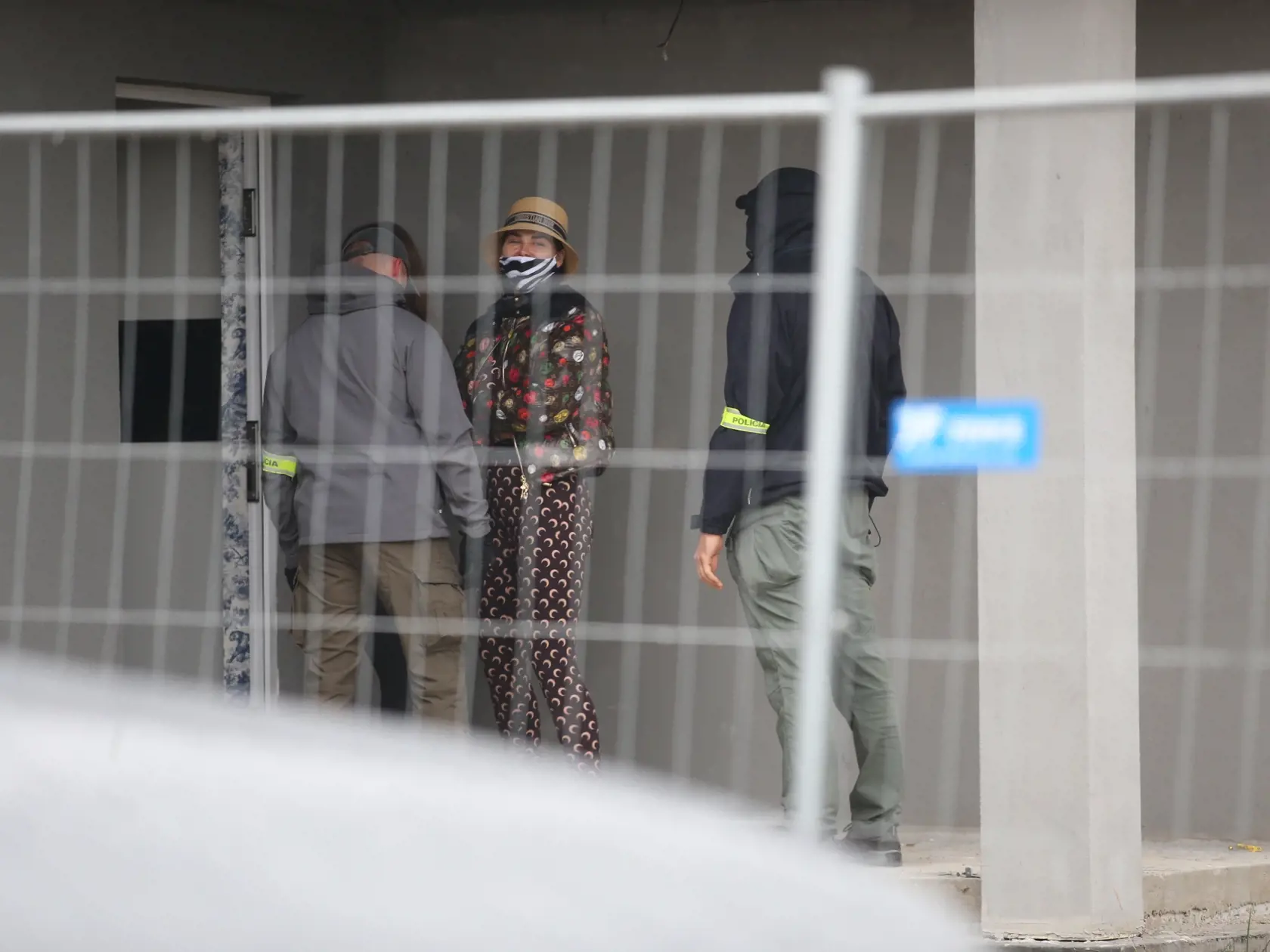Zuzana Plačková a jej manžel René skončili v rukách polície. Razia v ich dome.