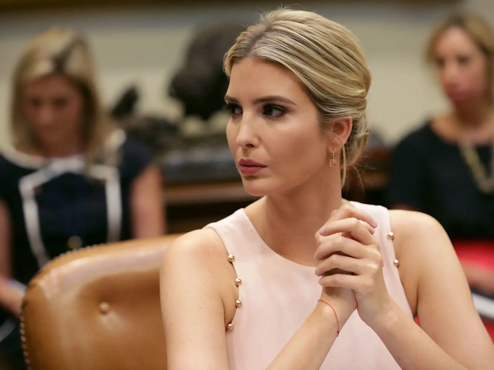 WASHINGTON, DC - AUGUST 02:  Assistant to the President and Donlad Trump's daughter Ivanka Trump hosts a listening session with military spouses in the Rooselvelt Room at the White House August 2, 2017 in Washington, DC. The military spouses said the choose professions that they can practice no matter where their partners are stationed but that licencing and certification continues to be a challenge when moving to a new post.  (Photo by Chip Somodevilla/Getty Images)