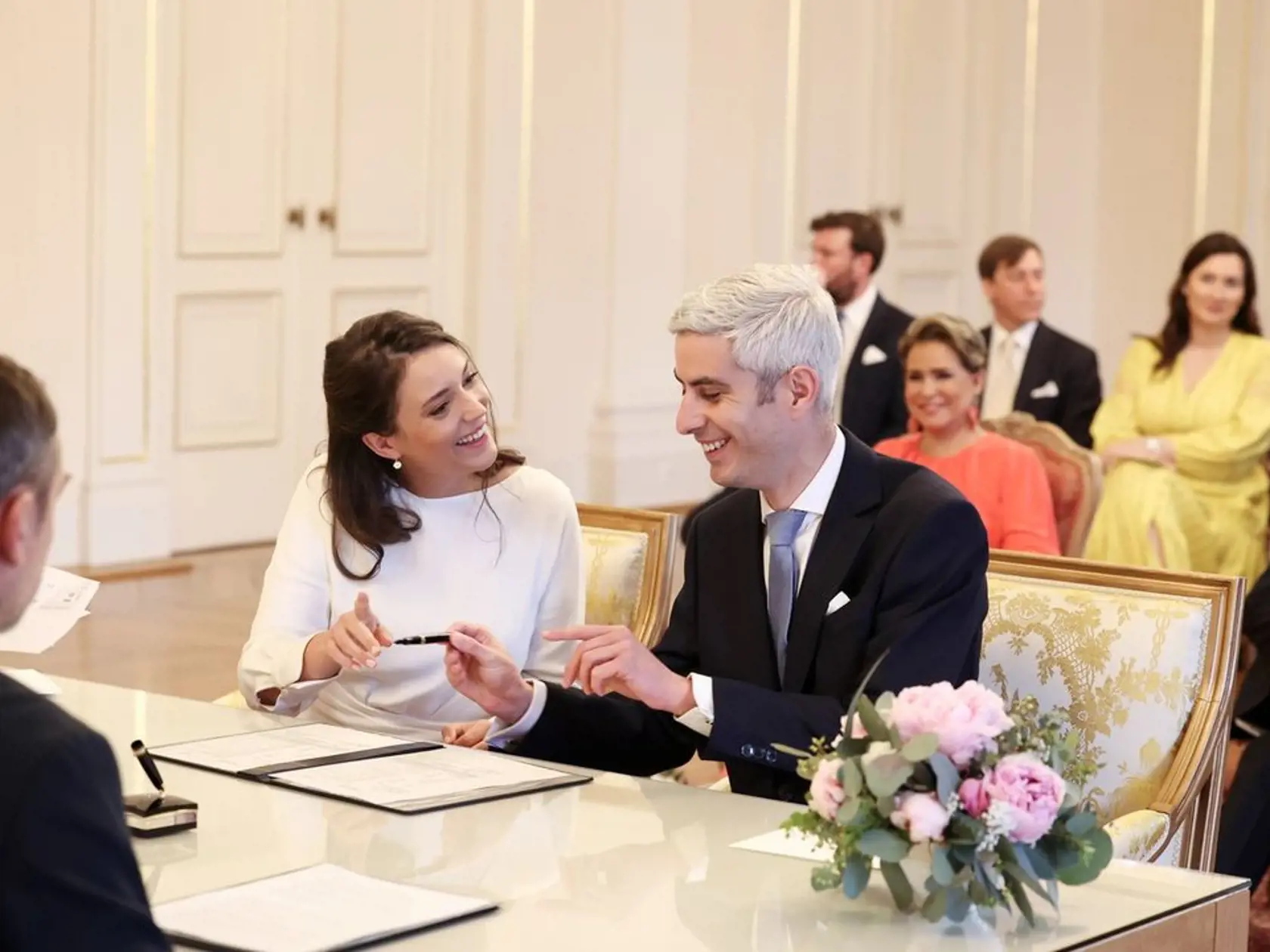 Princezná Alexandra ukončila strednú školu (Baccalauréat de lettres et littérature) s vyznamenaním v roku 2009, potom chvíľu študovala v Ríme. V roku 2010 sa presťahovala do USA, kde študovala psychológiu a sociálne vedy.
