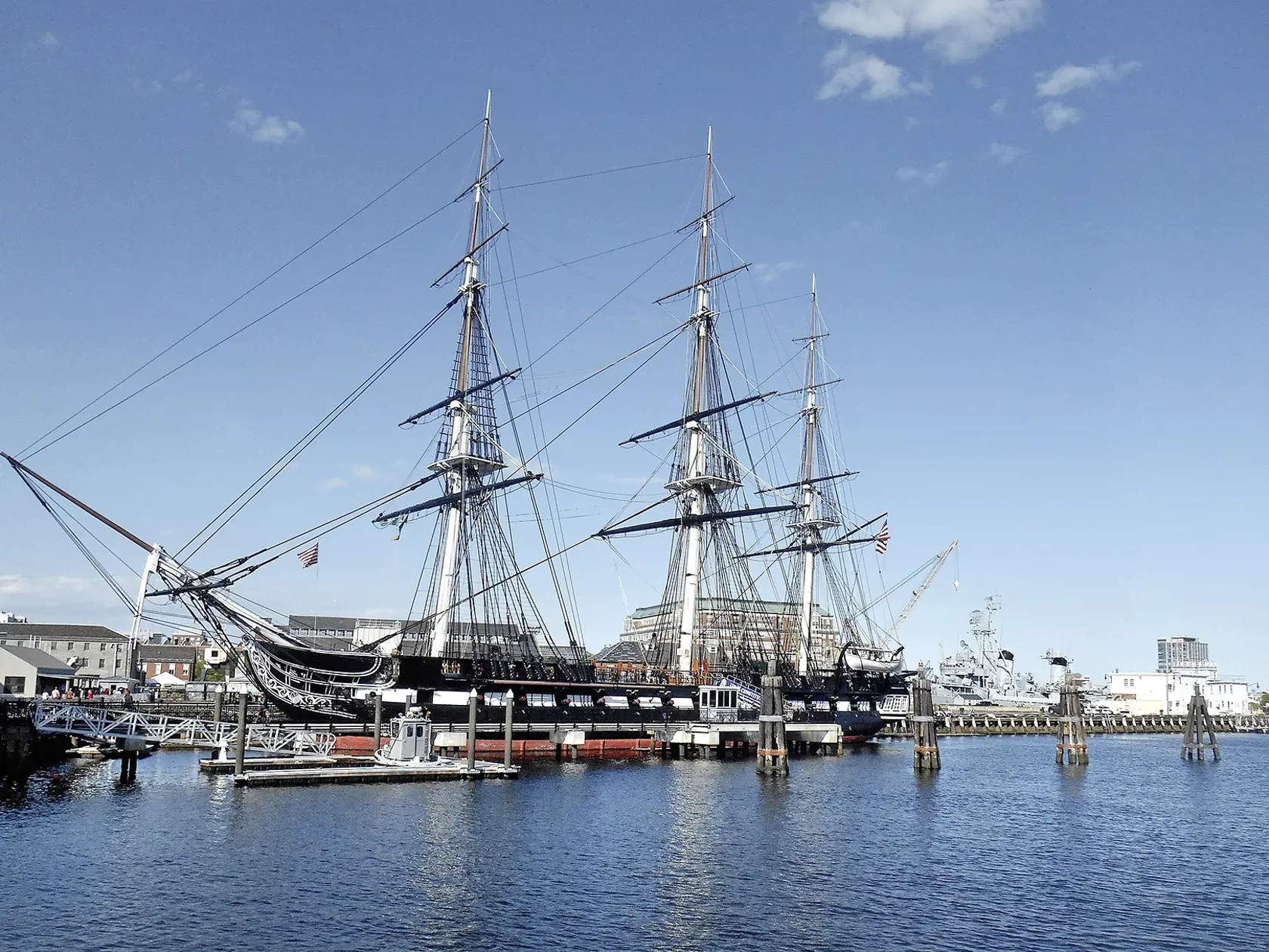 Vojenská fregata, ktorú George Washington pomenoval po americkej ústave USS Constitution.