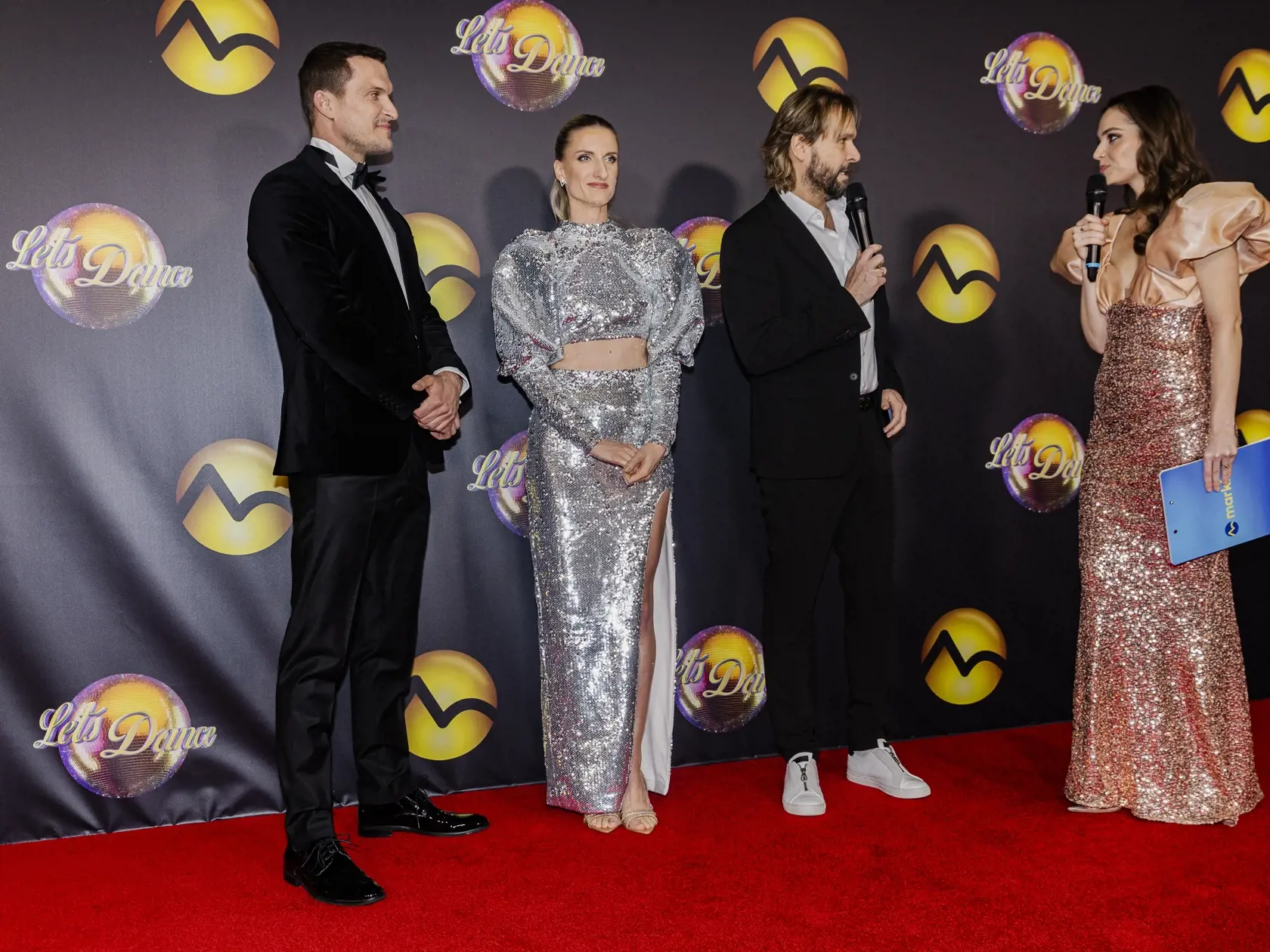 Na snímke Ján Koleník, Adela Vinczeová, Ján Ďurovčík a Lucia Hlaváčková počas predstavenia poroty a tanečných párov súťaže TV Markíza Let´s Dance 2023.
