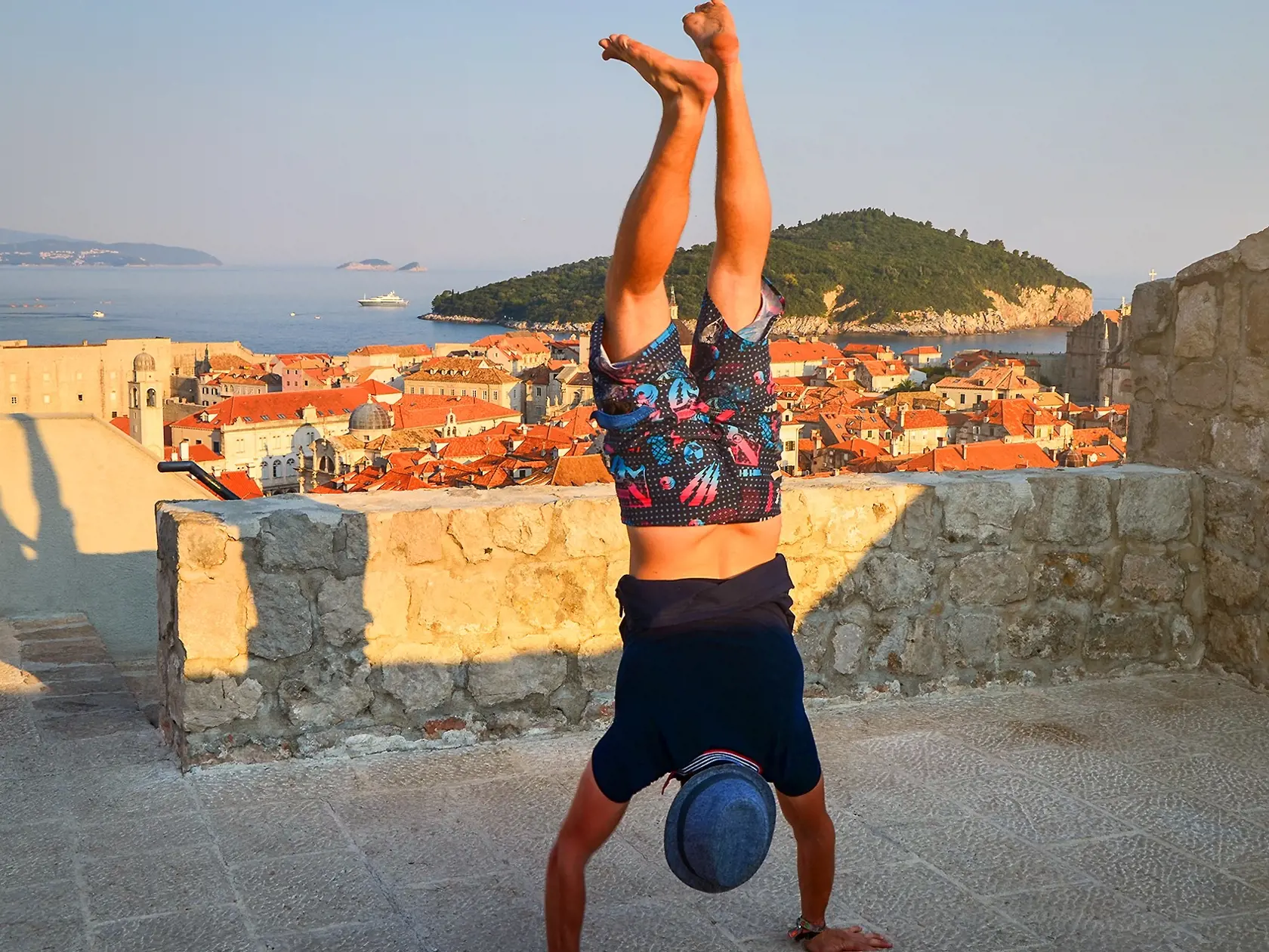 DUBROVNÍK, CHORVÁTSKO: Najobľúbenejšia krajina Slovákov po Slovensku. Ja sa tam tiež rád hocikedy vrátim, aj napriek dlhoročnému cestovaniu po exotike. Napríklad taký Dubrovník za to stojí.
