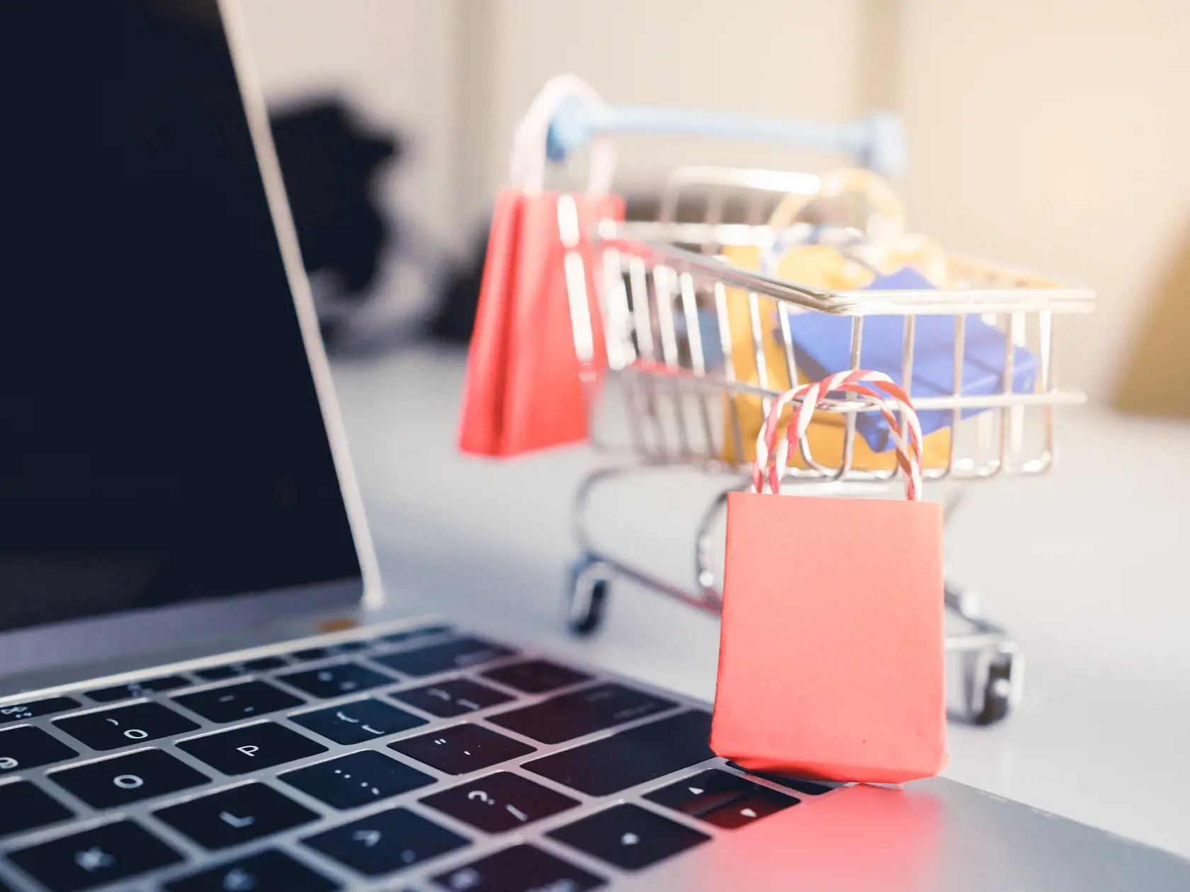 E-commerce, E-shopy, Nákupy