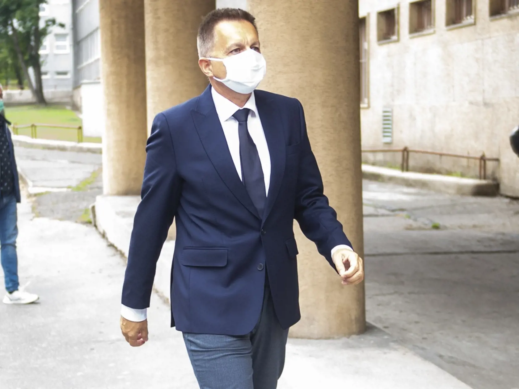 Na snímke guvernér Národnej banky Slovenska (NBS) Peter Kažimír