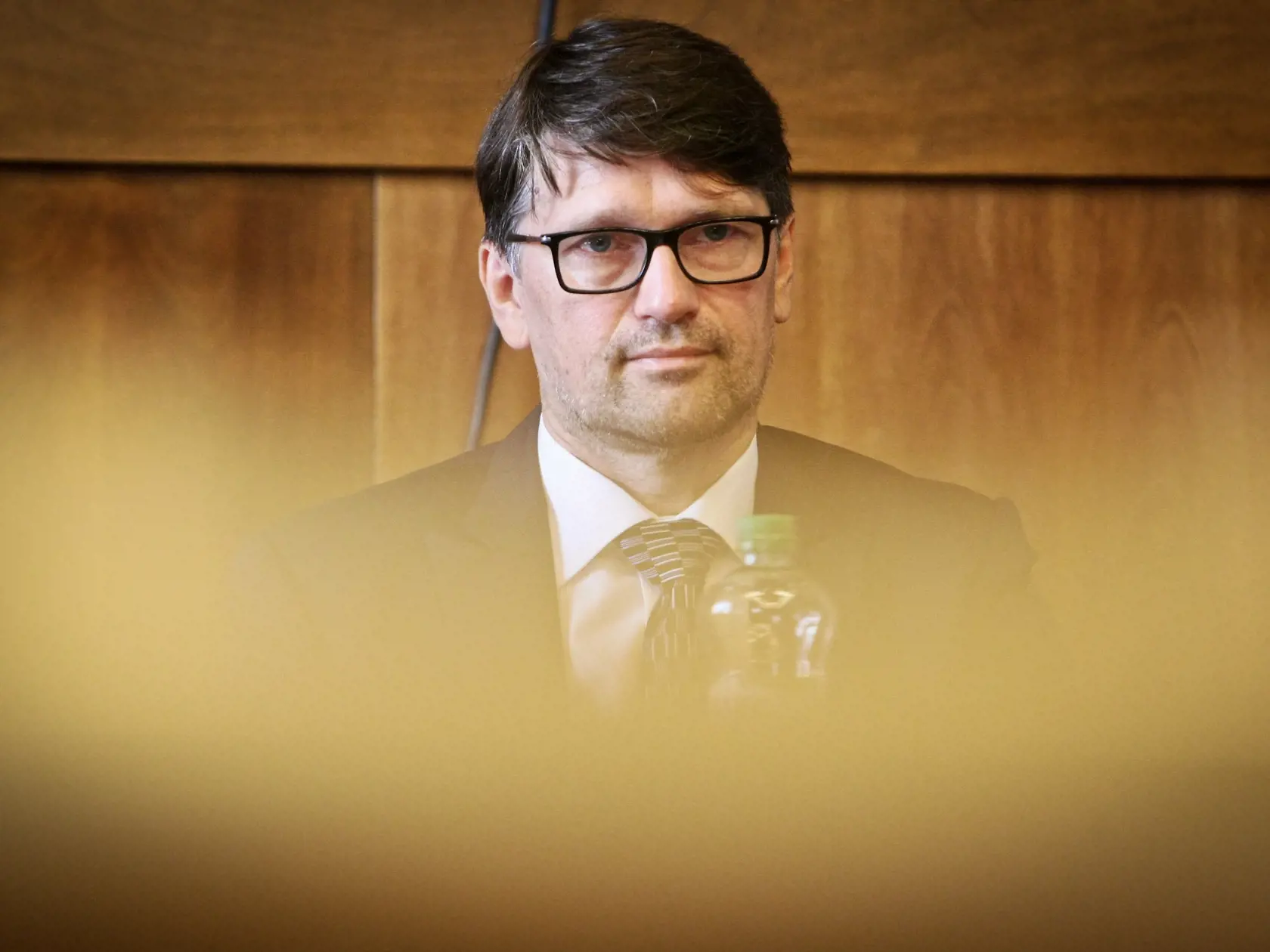 Exminister kultúry MarakMaďarič sa o Barczim vyjadril pozitívne. „Pán Barczi vzhľadom na to, že je človekom z kultúry, renomovaným kunsthistorikom a pracoval aj v rezorte kultúry, tak podľa mojej mienky má predpoklady na to, aby bol dobrým ministrom kultúry,“uviedol Maďarič pre náš denník.