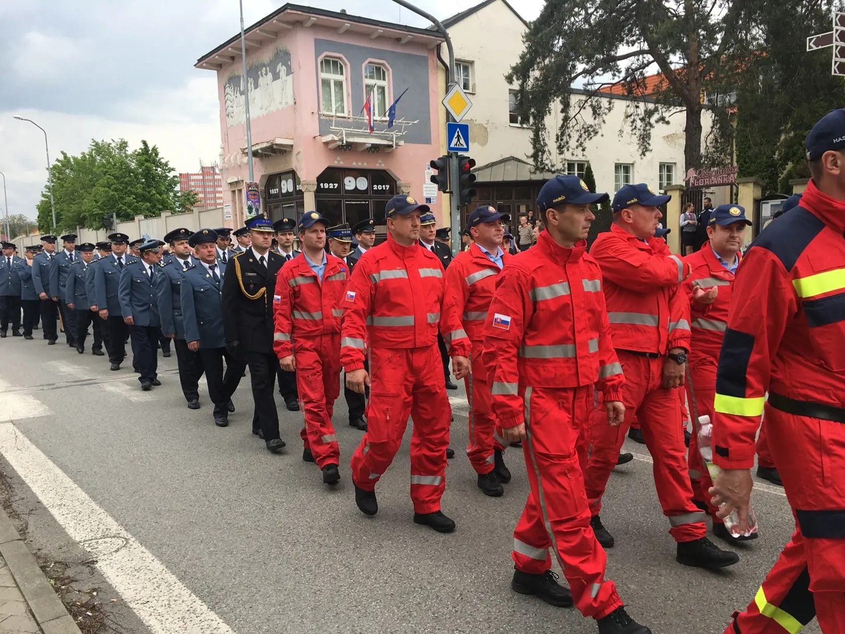 Pohrebné obrady sa konali na prešovskej hasičskej stanici a v Konkatedrále sv. Mikuláša.
