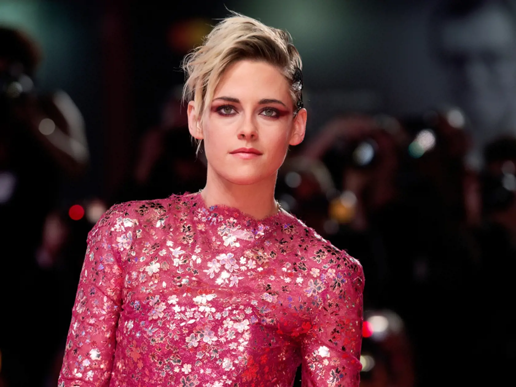 Venice,,Italy,-,August,30:,Kristen,Stewart,Attends,The,Premiere