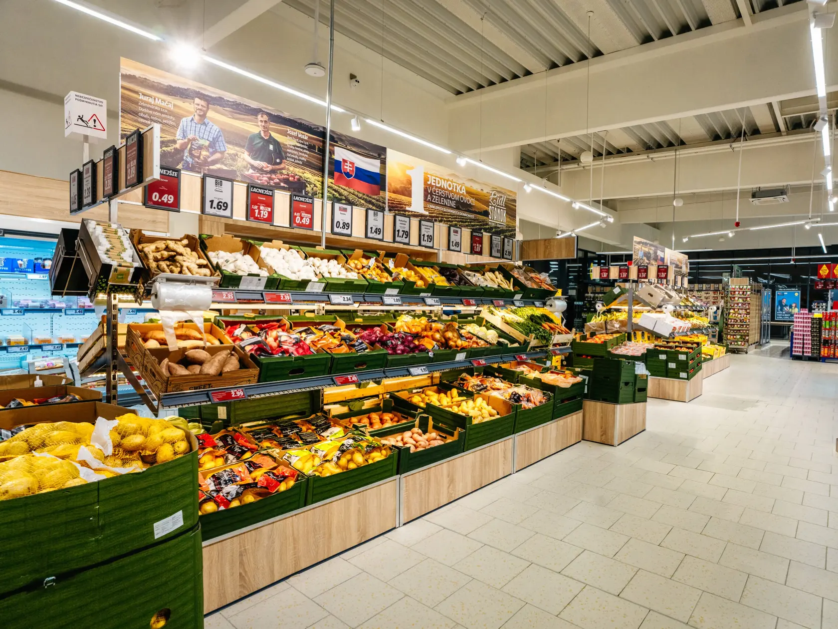 Lidl ponúka domáce potraviny vo svojich predajniach na Slovensku, ale aj v tých, ktoré má v zahraničí.