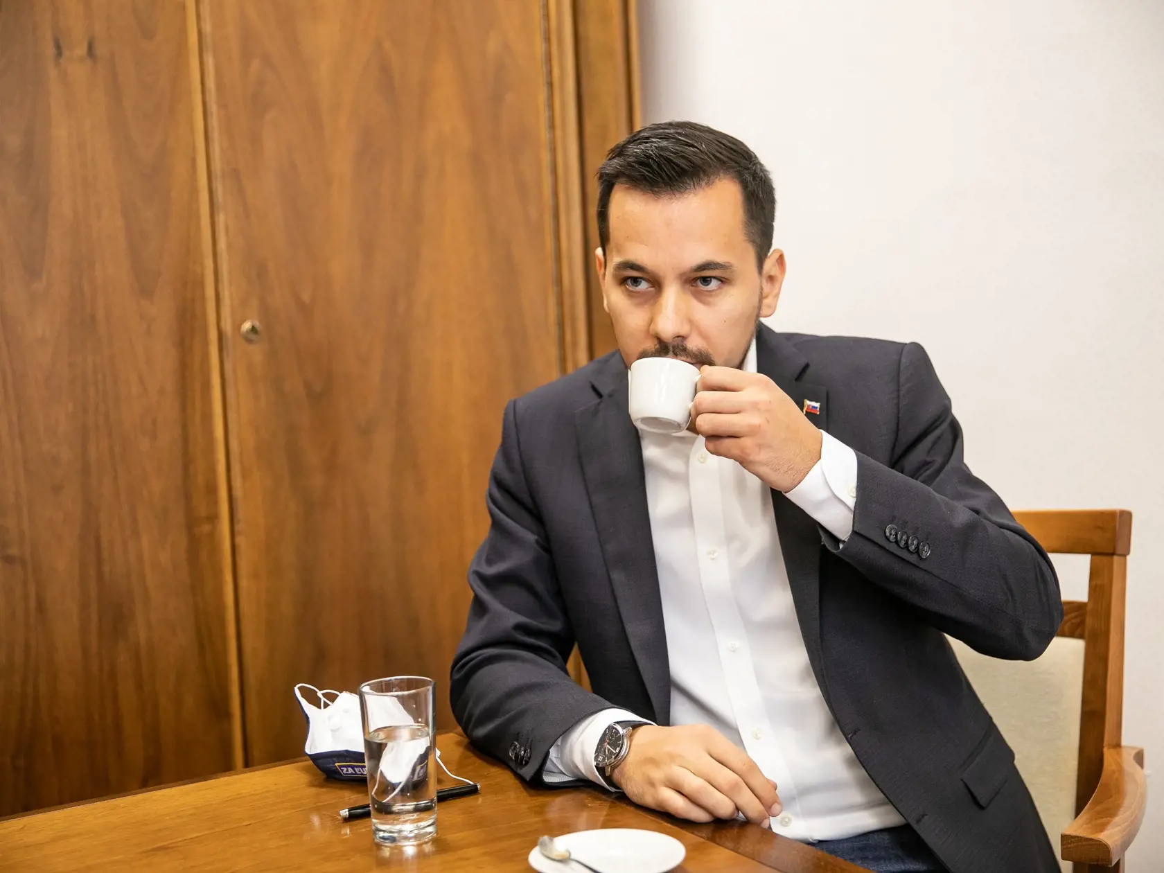 Podpredseda parlamentu Juraj Šeliga počas rozhovoru.