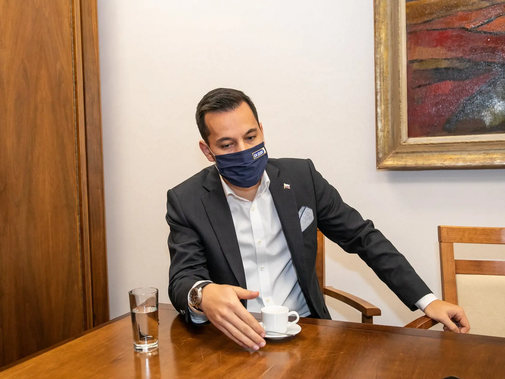 Podpredseda parlamentu Juraj Šeliga počas rozhovoru.