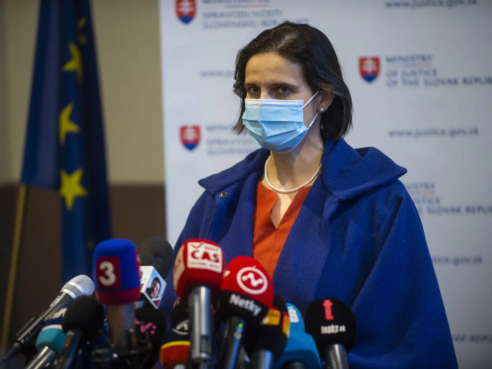 Na snímke ministerka spravodlivosti SR Mária Kolíková (Za ľudí) počas tlačovej konferencie po skončení zasadnutia nezávislej komisie, ktorá prešetruje okolnosti smrti bývalého policajného prezidenta Milana Lučanského 4. januára 2021 v Bratislave. FOTO TASR – Jakub Kotian