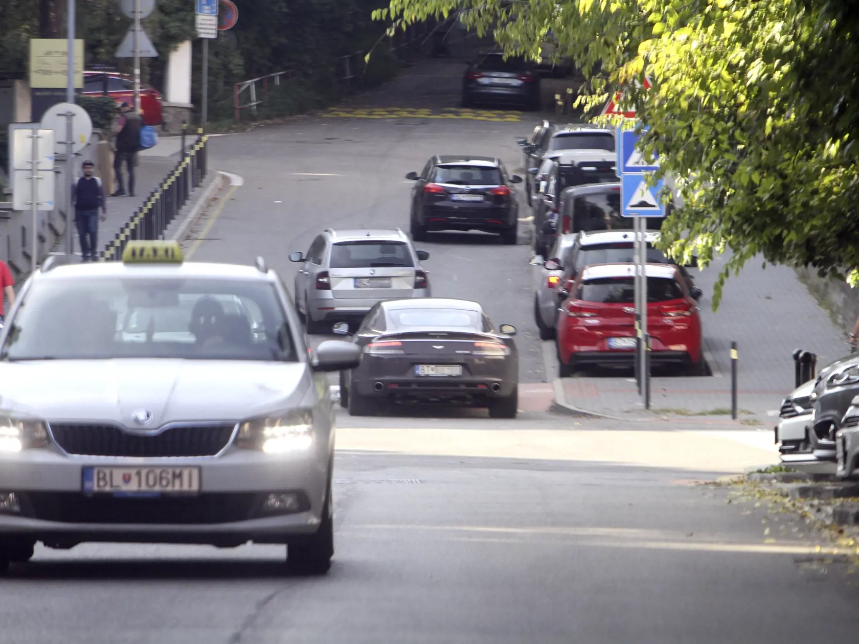 Bývalého zabávača sme zastihli, ako išiel po syna k expartnerke Mórovej.