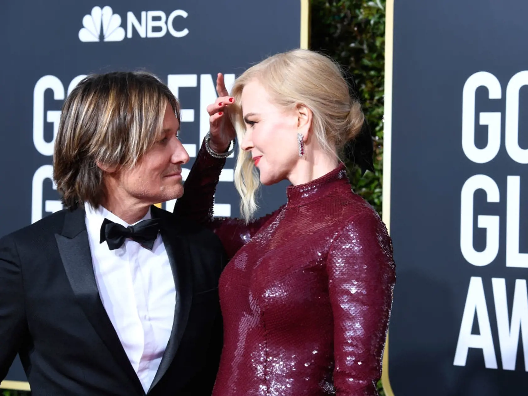 BEVERLY HILLS, CA - JANUARY 06:  Keith Urban (L) and Nicole Kidman attend the 76th Annual Golden Globe Awards at The Beverly Hilton Hotel on January 6, 2019 in Beverly Hills, California.  (Photo by Frazer Harrison/Getty Images)