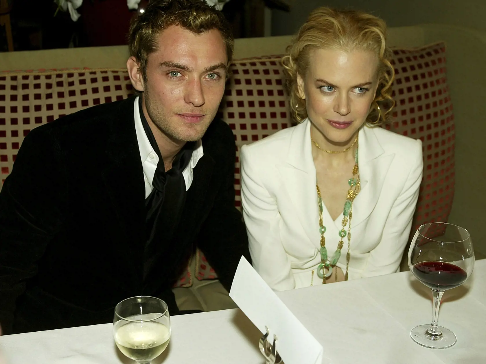 Jude Law svoju prvú manželku podvádzal z množstvom žien. Medzi jeho milenku patrila aj herečka Nicole Kidman.