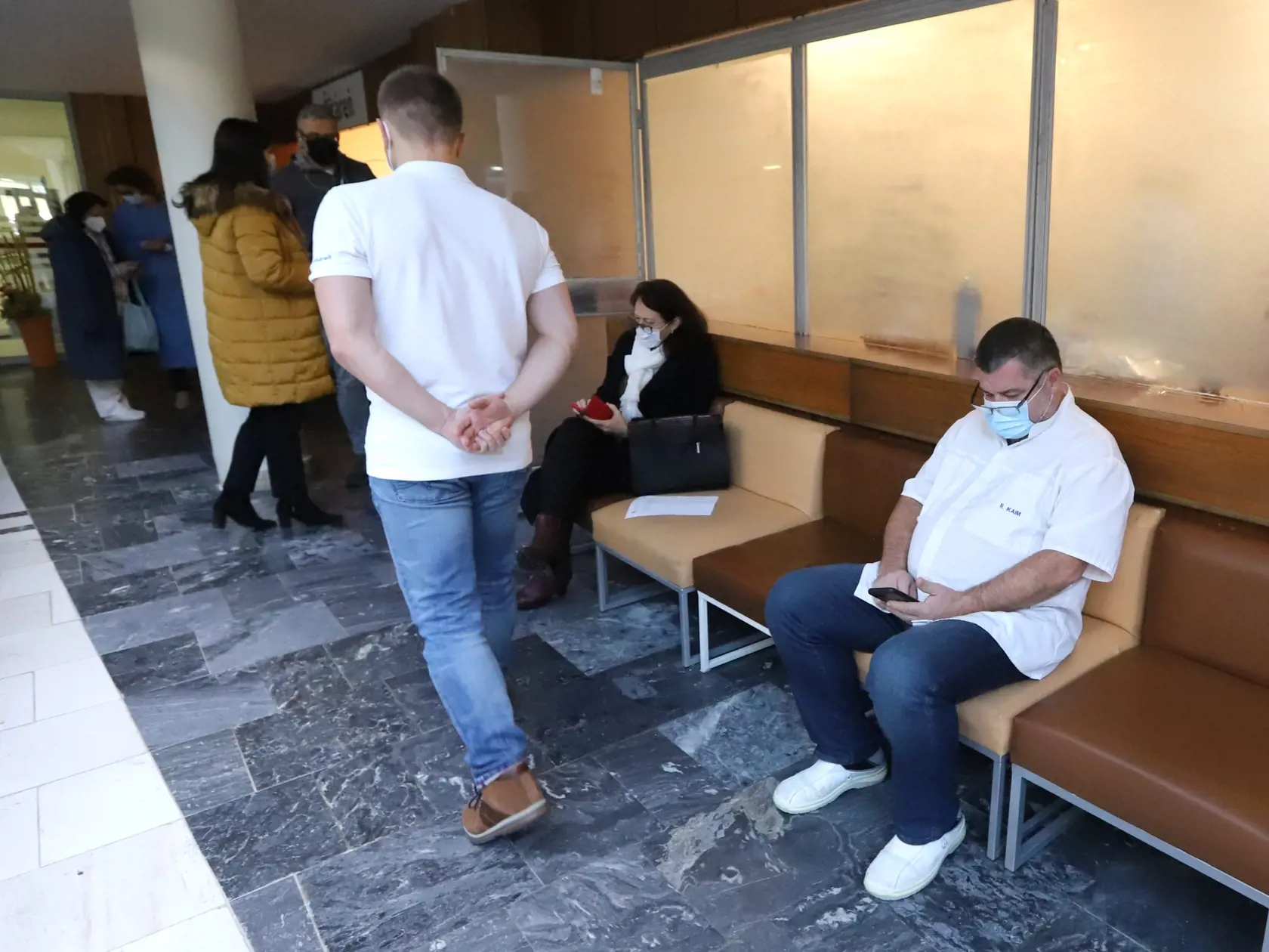 prvé očkovanie proti ochoreniu COVID-19 v Rooseveltovej nemocnici v Banskej Bystrici 