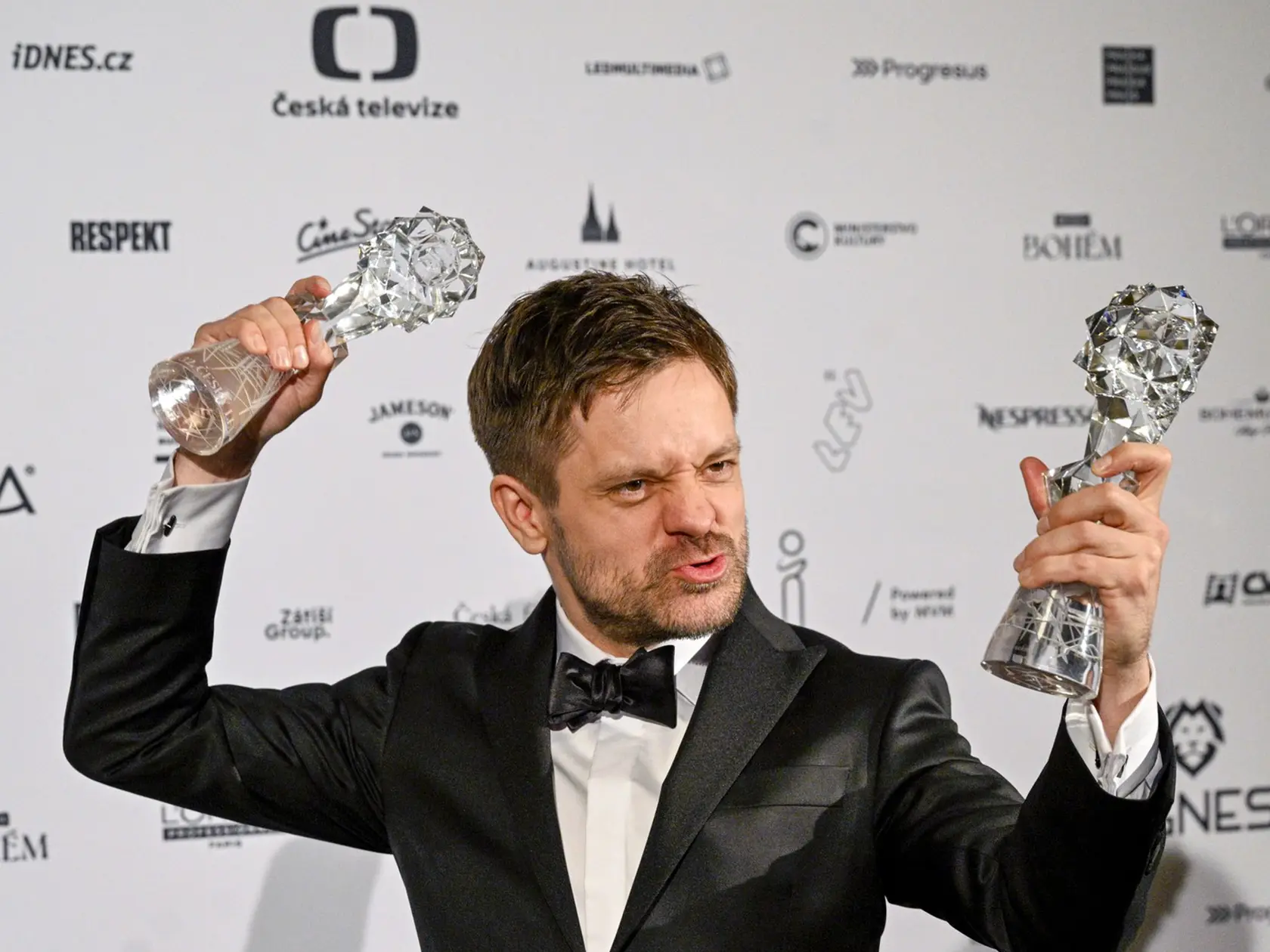 Český lev 2025: Jiří Mádl získal Českého leva za scenár aj réžiu.