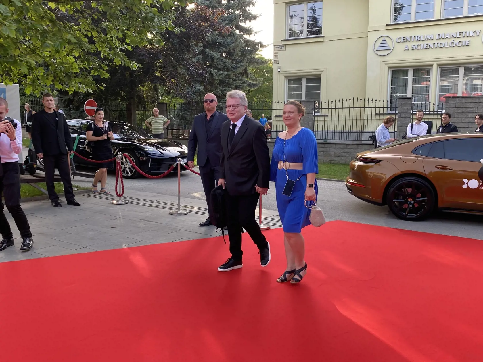 Ako prví prišli spoluorganizátori festivalu Art Film v Košiciach manželia Andrea Čurná a hovorca festivalu Juraj Čurný.
