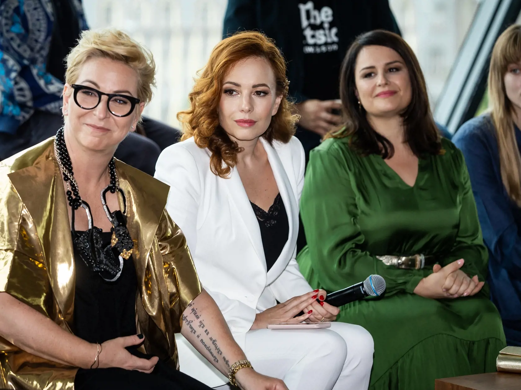 Novinárska premiéra filmu "Známi neznámi" v Bratislave. Na snímke Wanda Adamík Hrycová, Vera Wisterová a Petra Polnišová.