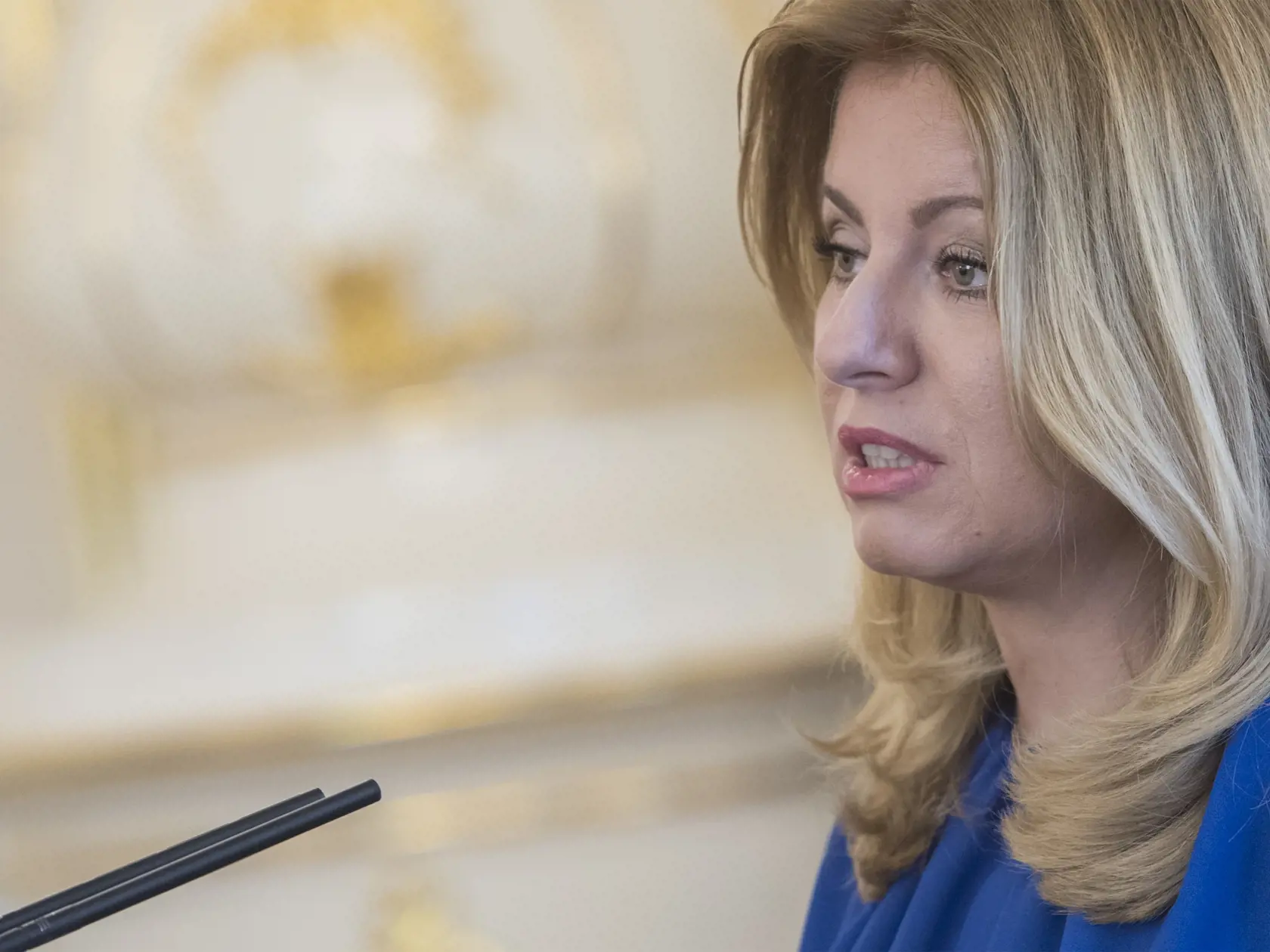 Prezidentka SR Zuzana Čaputová vymenovala osem nových sudcov a sudkýň všeobecných súdov bez časového obmedzenia. Na snímke prezidentka SR Zuzana Čaputová počas príhovoru v Prezidentskom paláci v Bratislave v utorok 25. augusta 2020. FOTO TASR - Martin Baumann