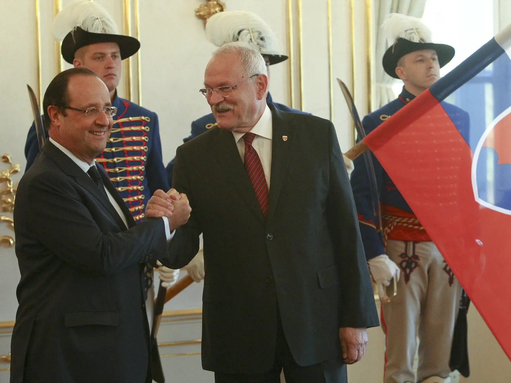 Návšteva vtedajšieho francúzkeho prezidenta Francoisa Hollanda v Bratislave / archívny záber
