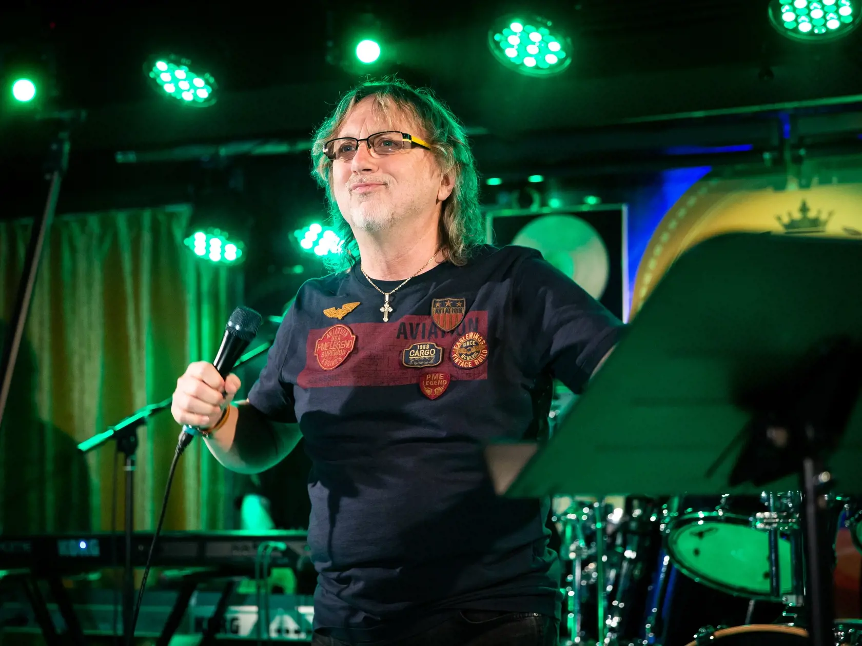 Koncert českého speváka Dalibora Jandu a jeho dcéry Jiřiny Jandovej v jednom z bratislavských klubov. Na snímke Dalibor Janda.