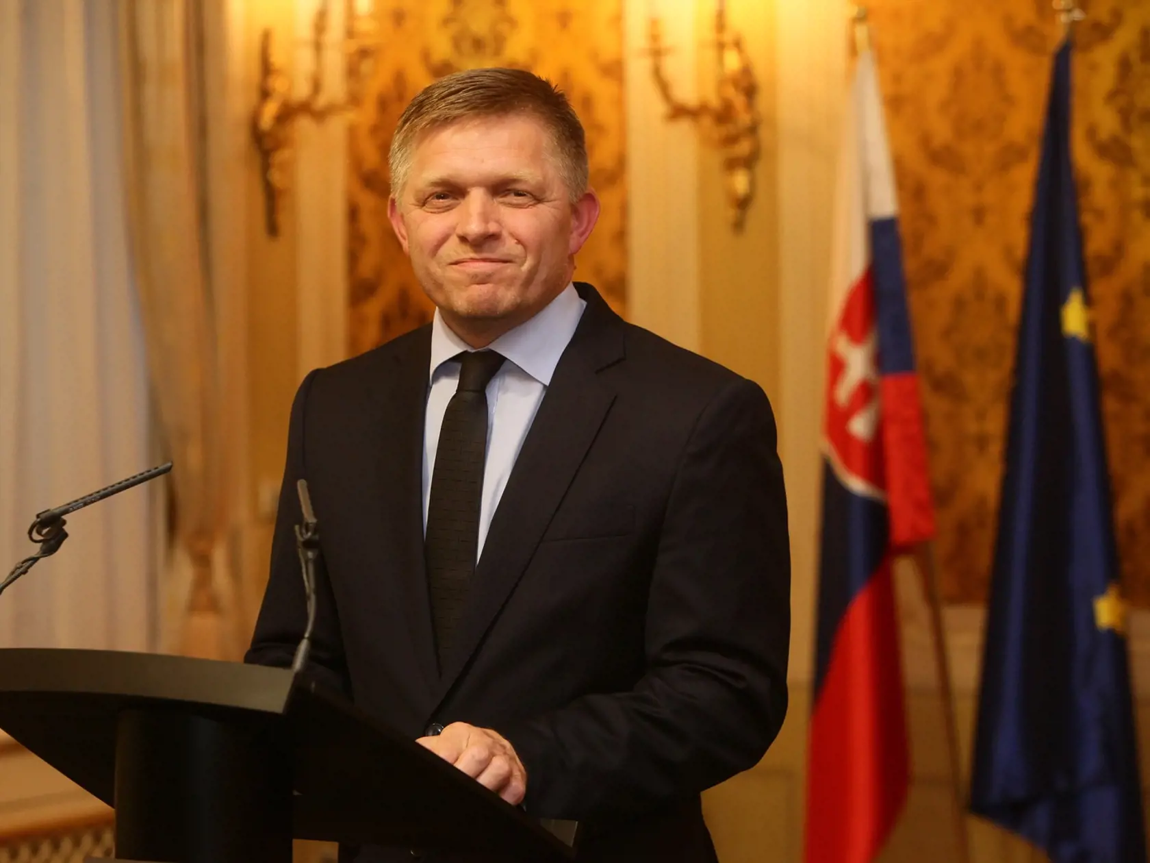 Premiér Robert Fico.
