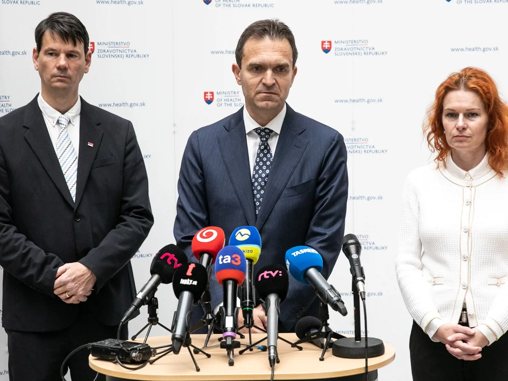 Premiér Ľudovít Ódor na Ministerstve zdravotníctva SR. Na snímke je Ľudovít Ódor.
