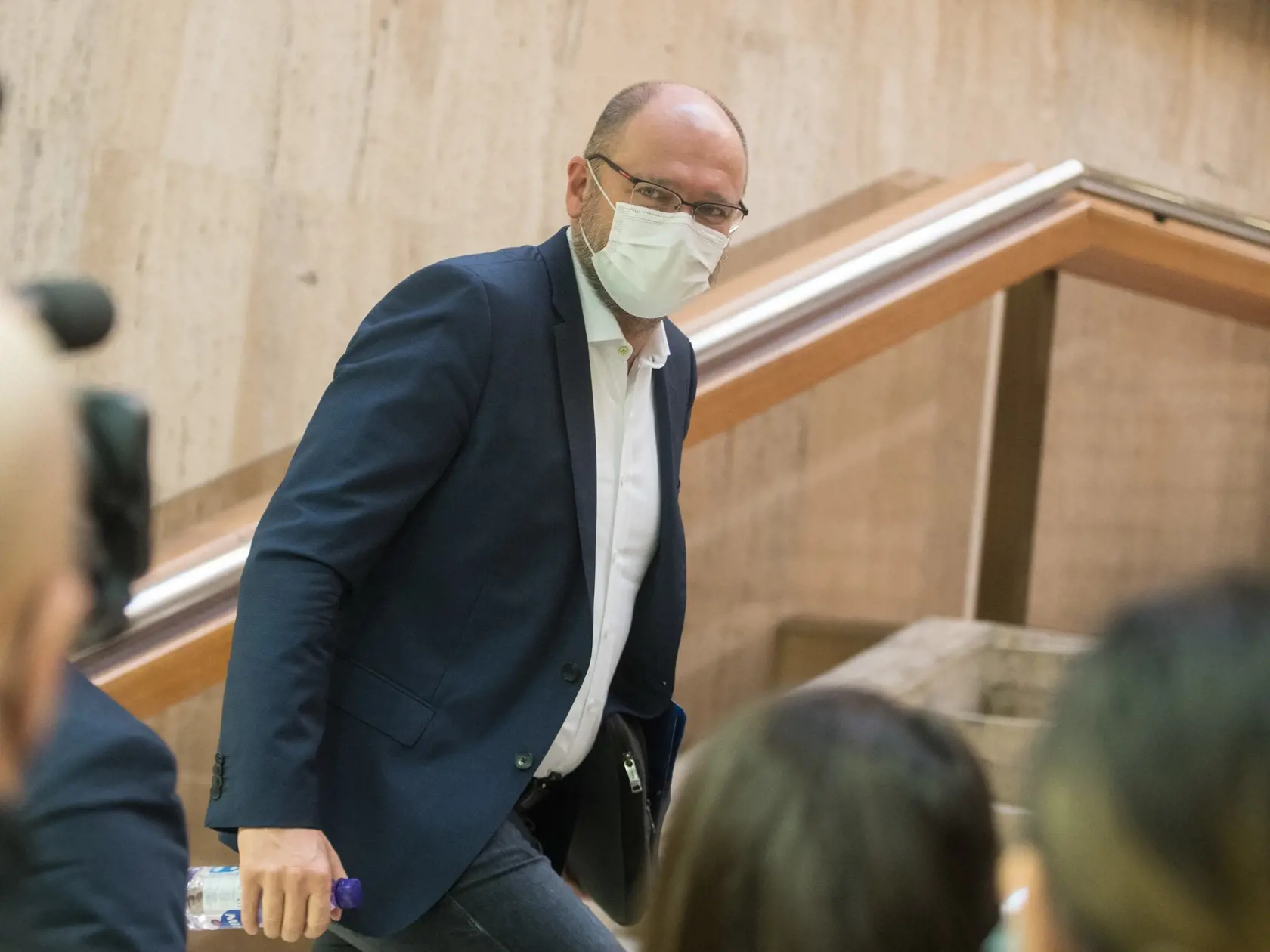 Na snímke minister hospodárstva SR Richard Sulík (SaS) prichádza na 55. rokovanie vlády SR 2. decembra 2020 v Bratislave.