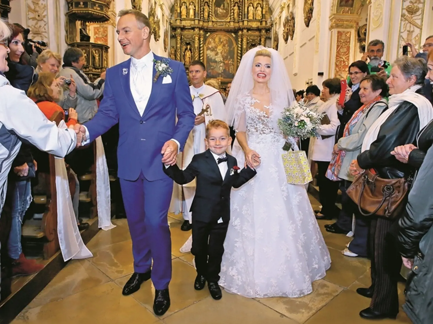 Stylistka mladomanželom vytkla niektoré módne doplnky.
