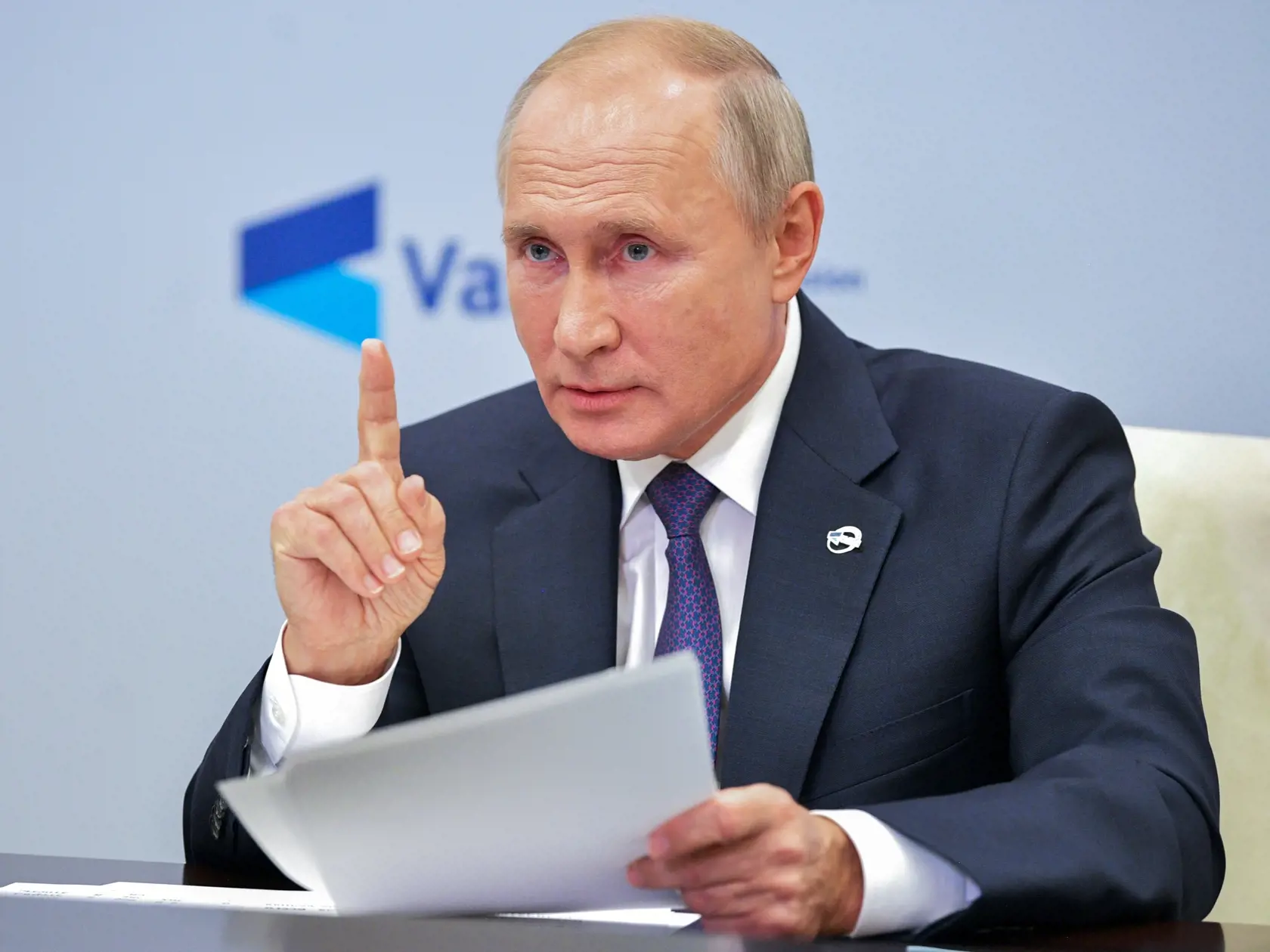 KK54 Moskva - Ruský prezident Vladimir Putin hovorí počas videokonferencie Valdajského diskusného klubu 22. októbra 2020 v Moskve.