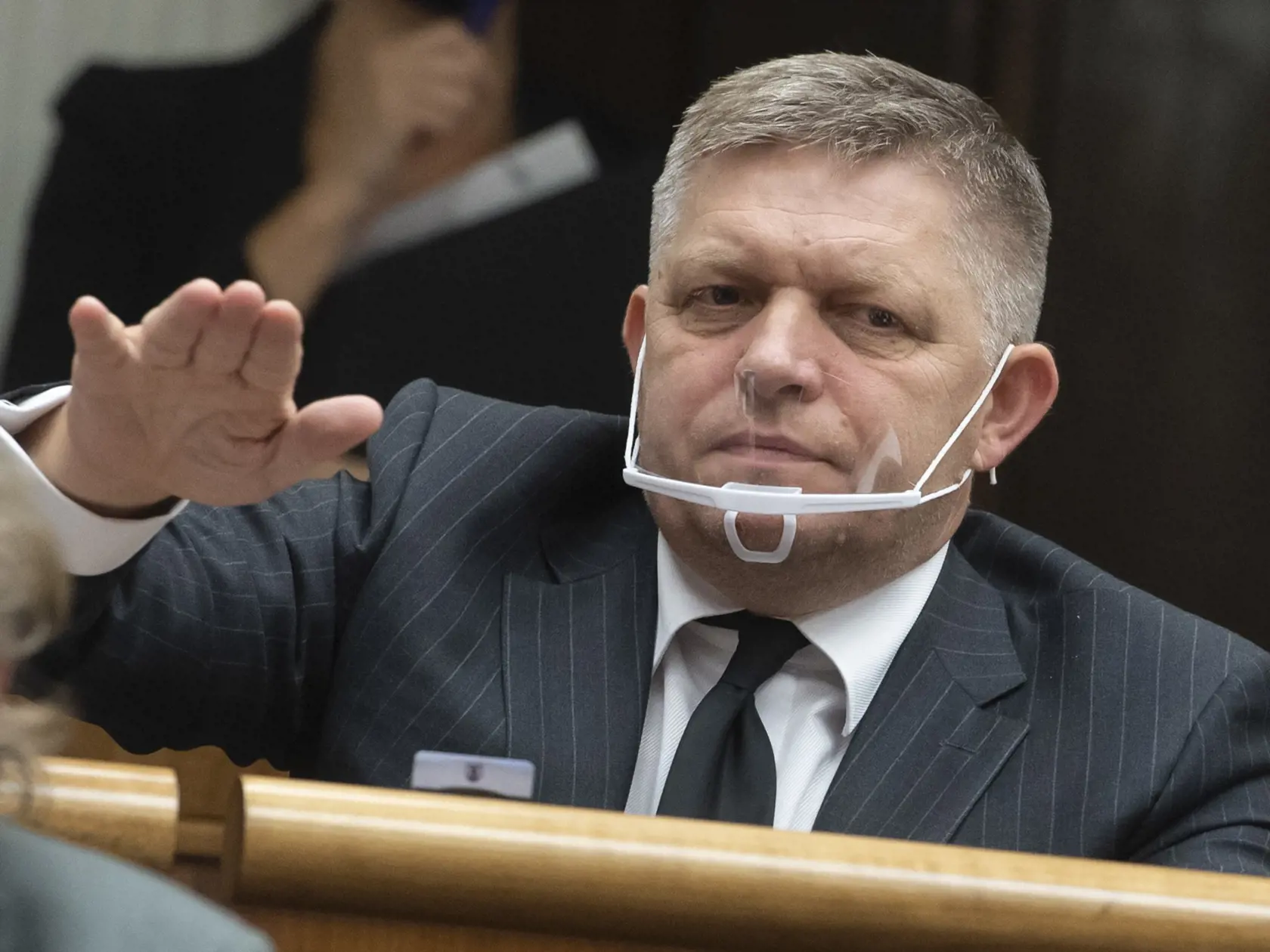 Na snímke poslanec parlamentu SR Robert Fico (Smer-SD) počas mimoriadnej schôdze NR SR k nárastu cien energií v stredu 29. septembra 2021 v Bratislave. FOTO TASR - Martin Baumann