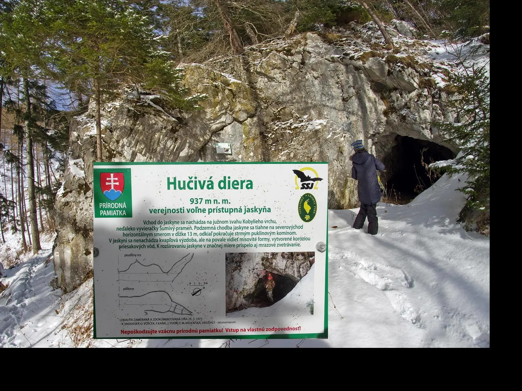 Hučivá diera