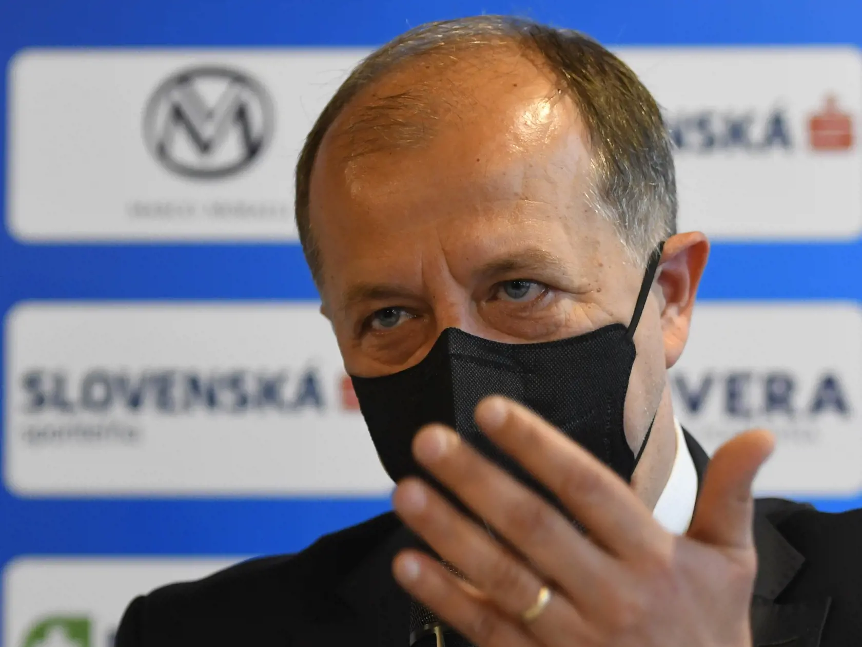 Na snímke prezident Únie miest Slovenska, primátor mesta Trenčín Richard Rybníček počas tlačovej konferencie v Hoteli FIS na Štrbskom Plese 16. júna 2021. FOTO TASR - Milan Kapusta
