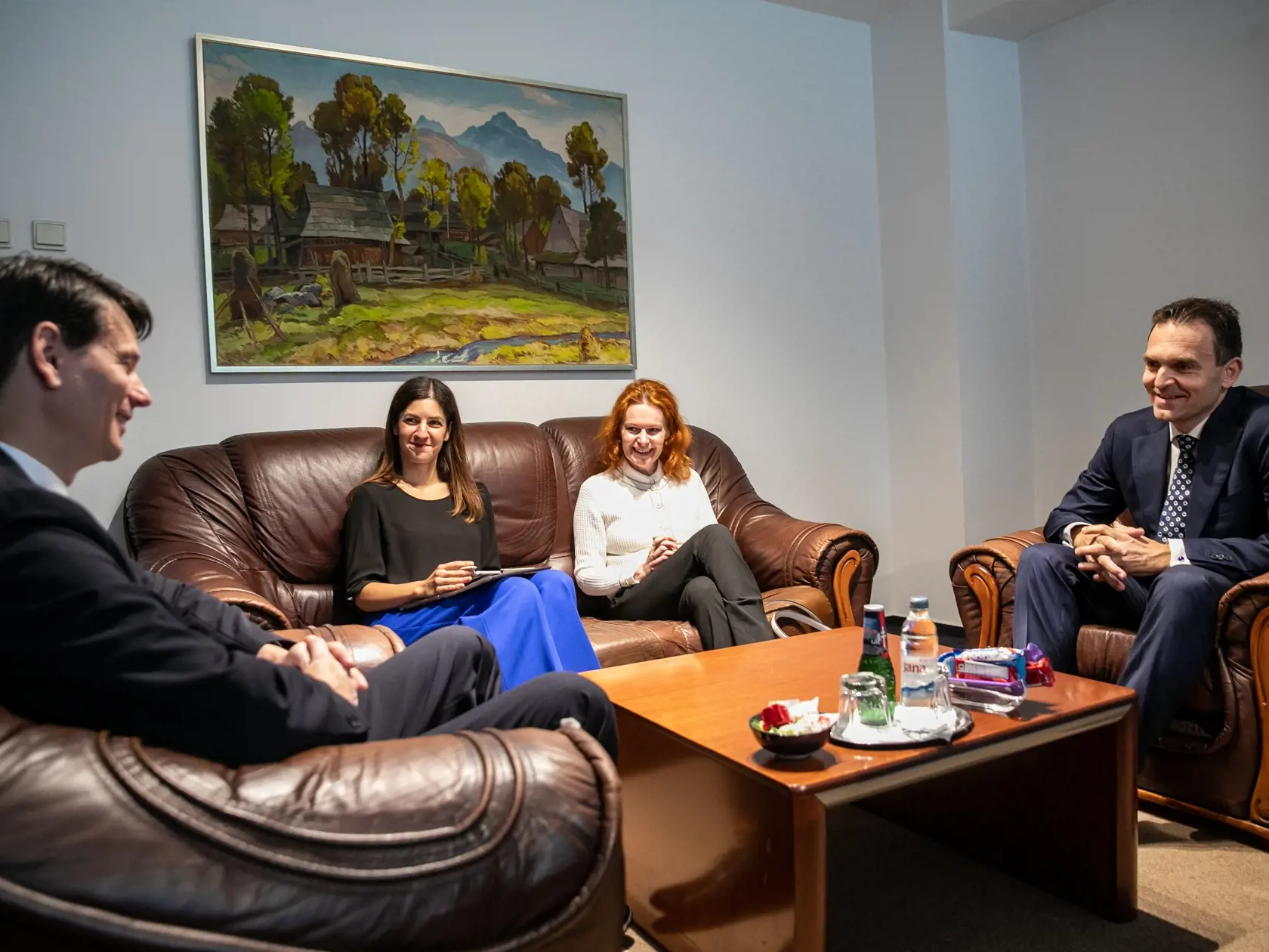 Ódor v relácii RTVS O 5 minút 12 označil za jeden z najvypuklejších problémov stav verejných financií. „Verejné financie nevyzerajú celkom dobre,“ poznamenal.