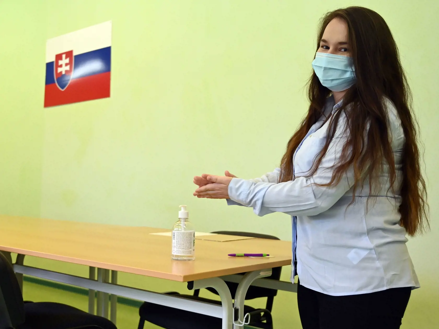 Minulý rok boli maturity kvôli pandémii koronavírusu zrušené, tento rok sa má konať iba písomná časť. Stredoškoláci sú však nespokojní.