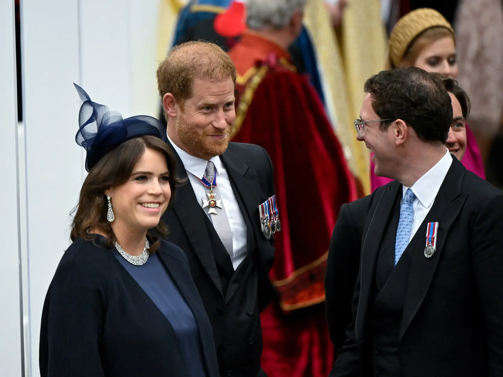 Princ Harry so sesternicou Eugenie a jej manželom Jackom.