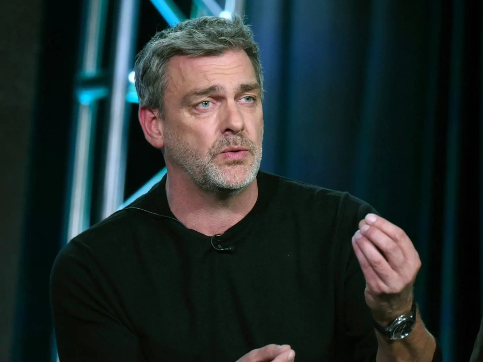 Vo veku 58 rokov zomrel obľúbený herec Ray Stevenson.