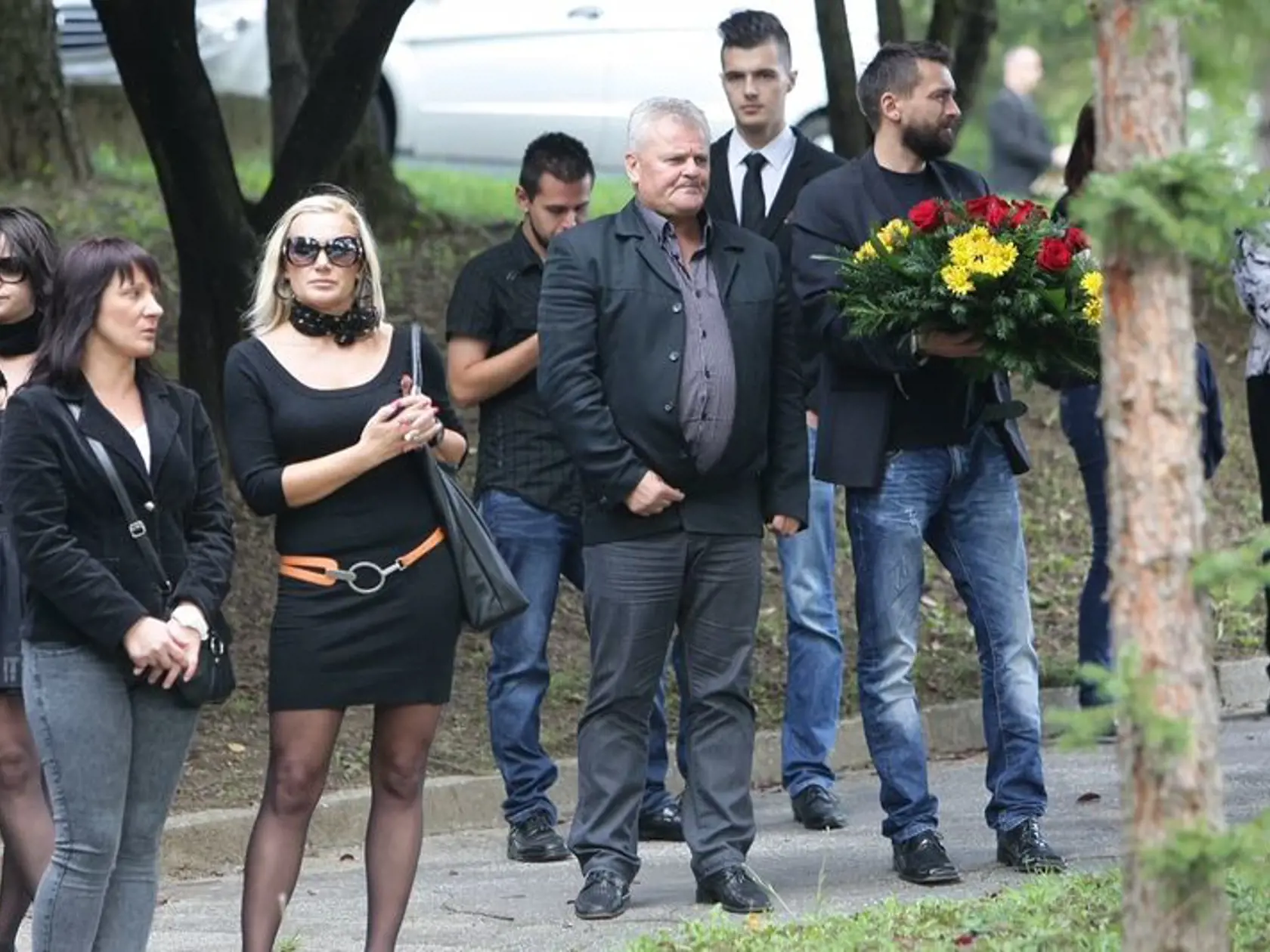 Na poslednú rozlúčku prišla rodina aj široká verejnosť.