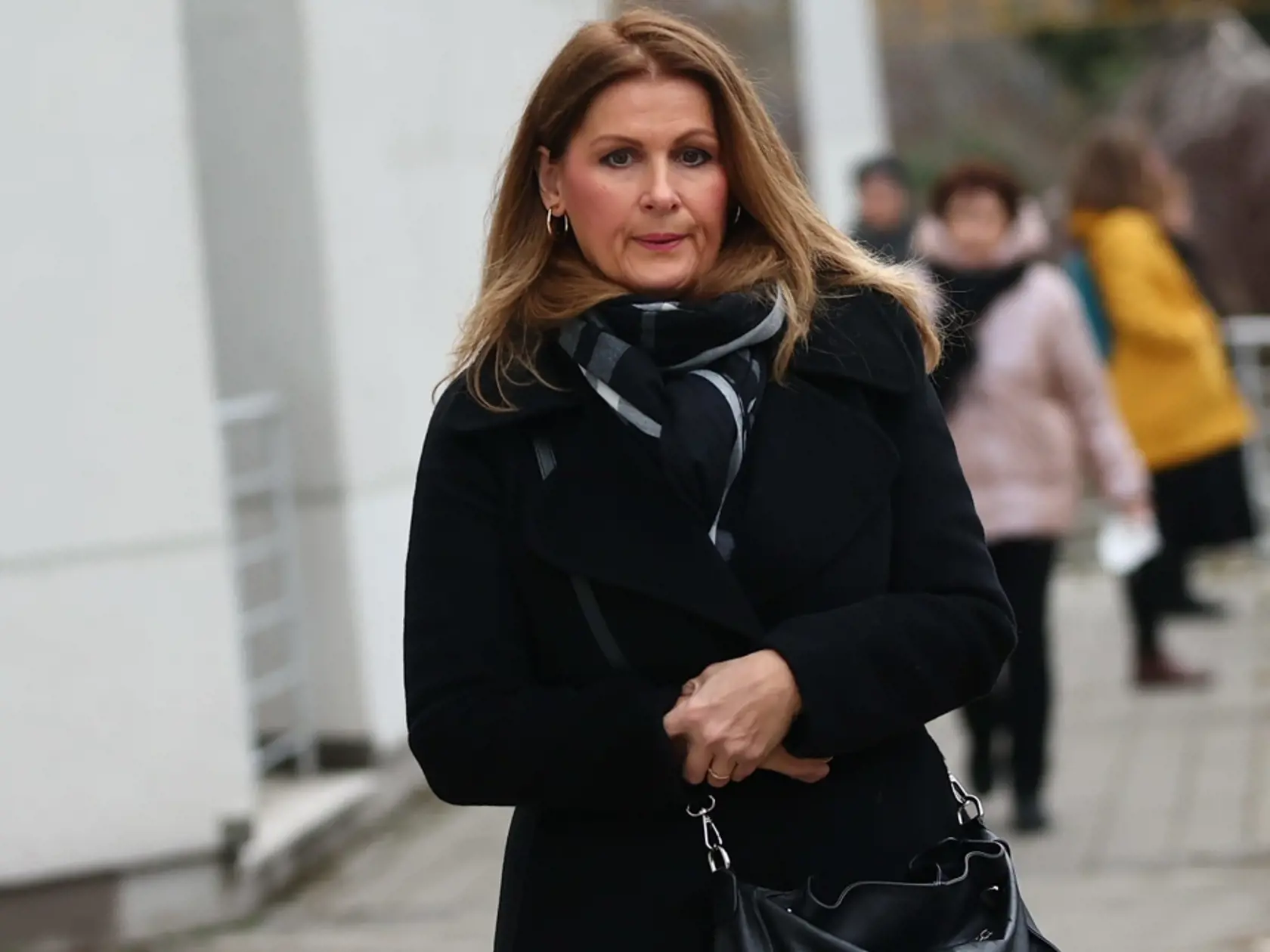 Katarína Brychtová: Aj ona sa prišla s profesorom rozlúčiť.