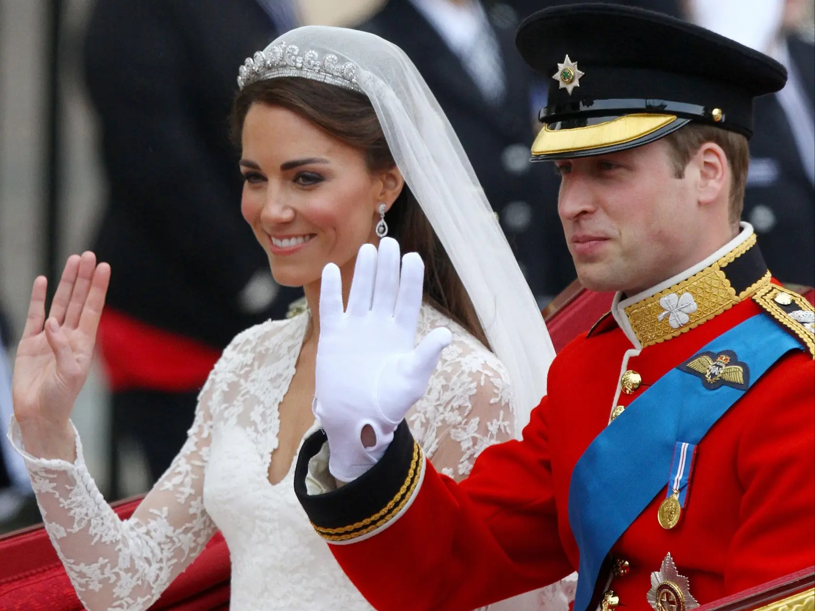 Vojvodkyňa Kate a princ William počas ich svadby v roku 2011. 