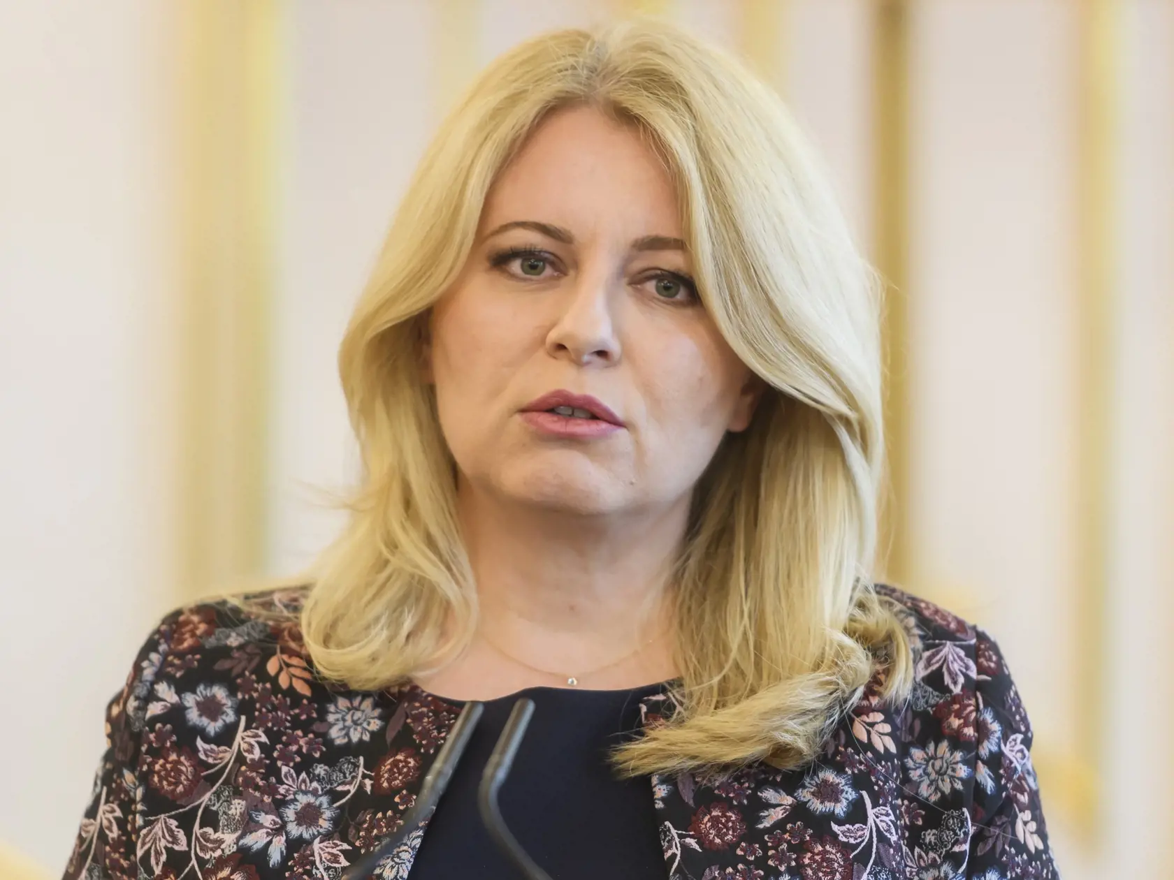 Na snímke prezidentka SR Zuzana Čaputová počas vyhlásenia k atentátu na premiéra SR Roberta Fica v Bratislave 15. mája 2024. Fica v stredu po výjazdovom rokovaní vlády v Handlovej postrelili. Na mieste padlo niekoľko výstrelov, útočníka zadržali. FOTO TASR - Jaroslav Novák