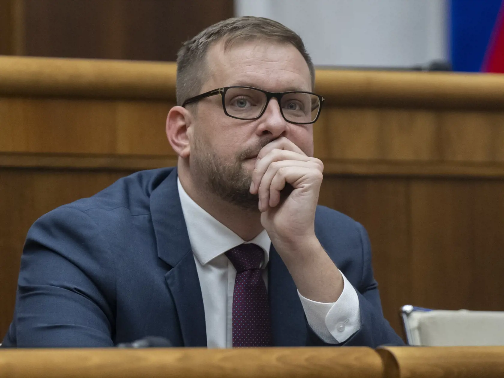Minister zdravotníctva Kamil Šaško hovorí, že má plán na riešenie zložitej situácie v zdravotníctve.