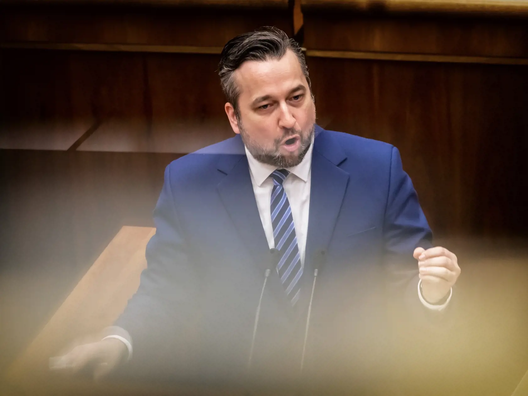 "Nevie sa správať ako dospelý chlap," hodnotí Blaha Matoviča.